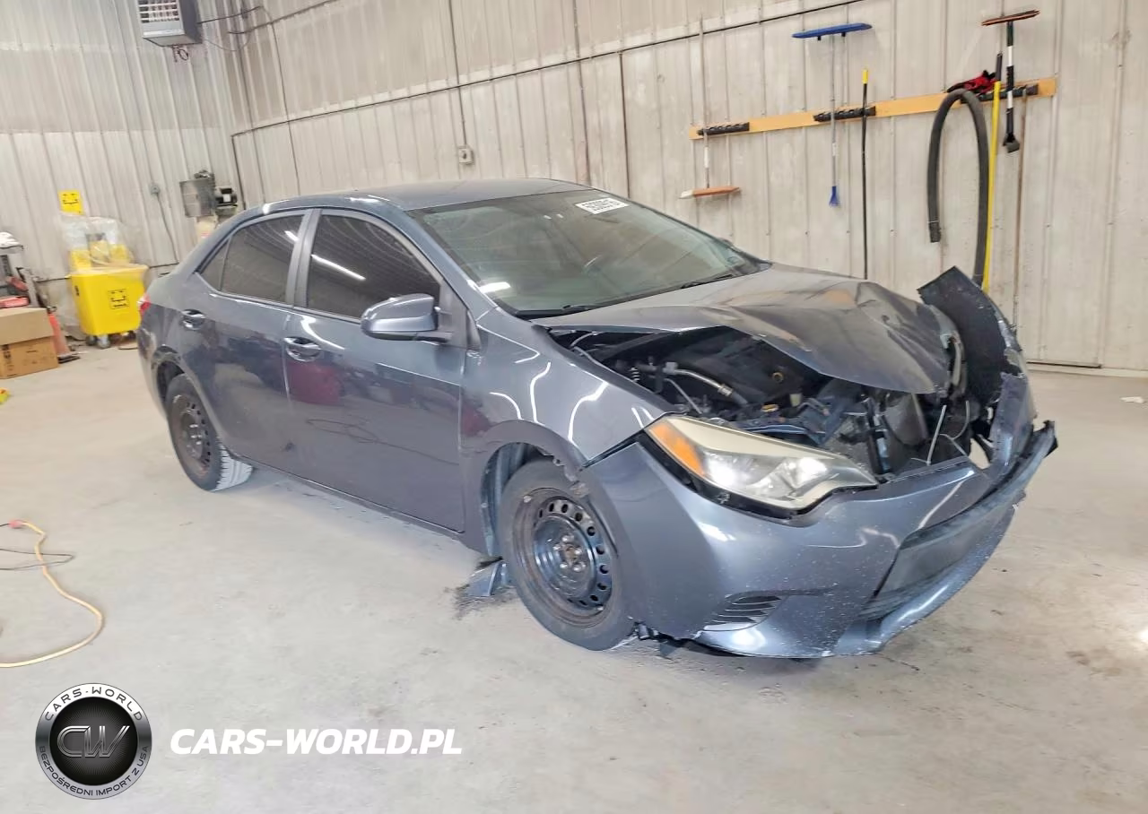 2015 Toyota Corolla Le VIN:2T1BURHE6FC266106 - 4