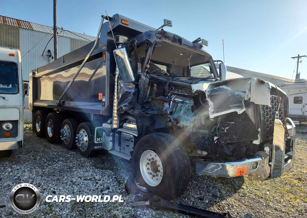2025 Volvo Vhd Dump Truck