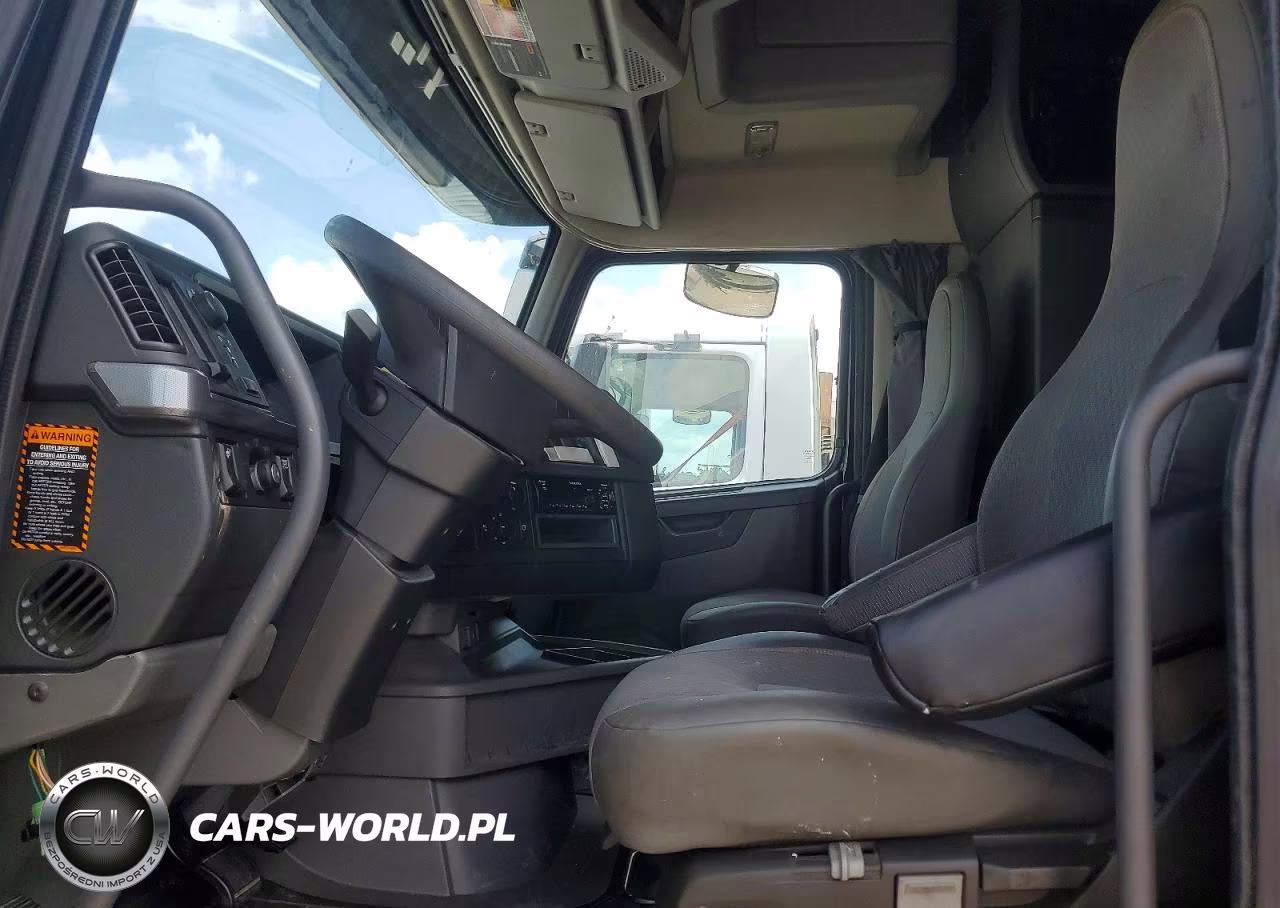 2020 Volvo Vnl Semi Truck VIN:4V4NC9TJ1LN253779 - 7