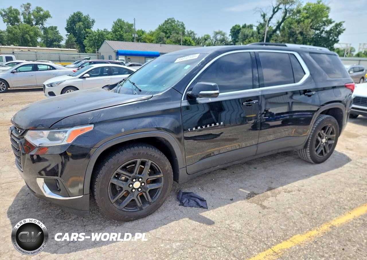 2018 Chevrolet Traverse Lt VIN:1GNERGKW8JJ127877 - 1