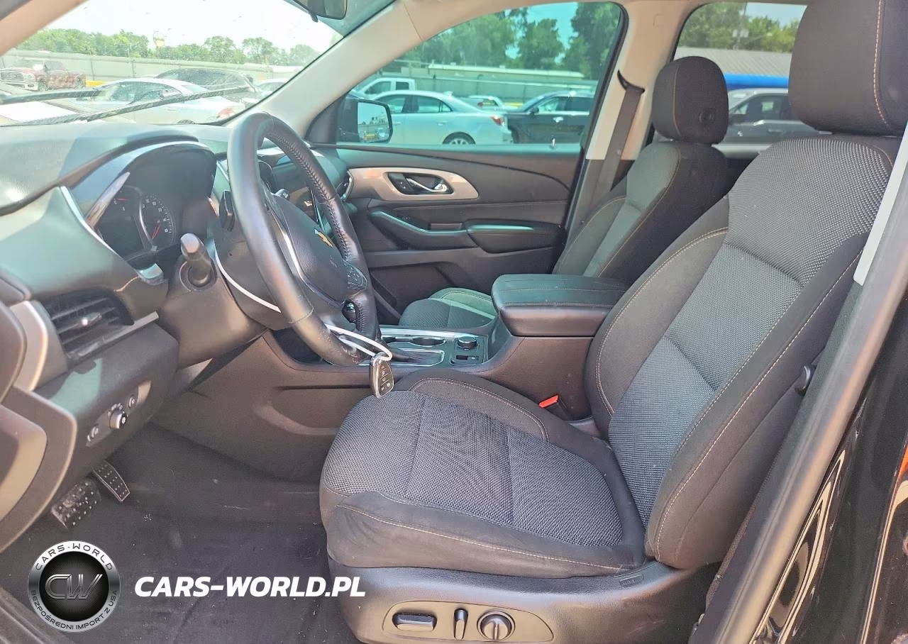 2018 Chevrolet Traverse Lt VIN:1GNERGKW8JJ127877 - 7
