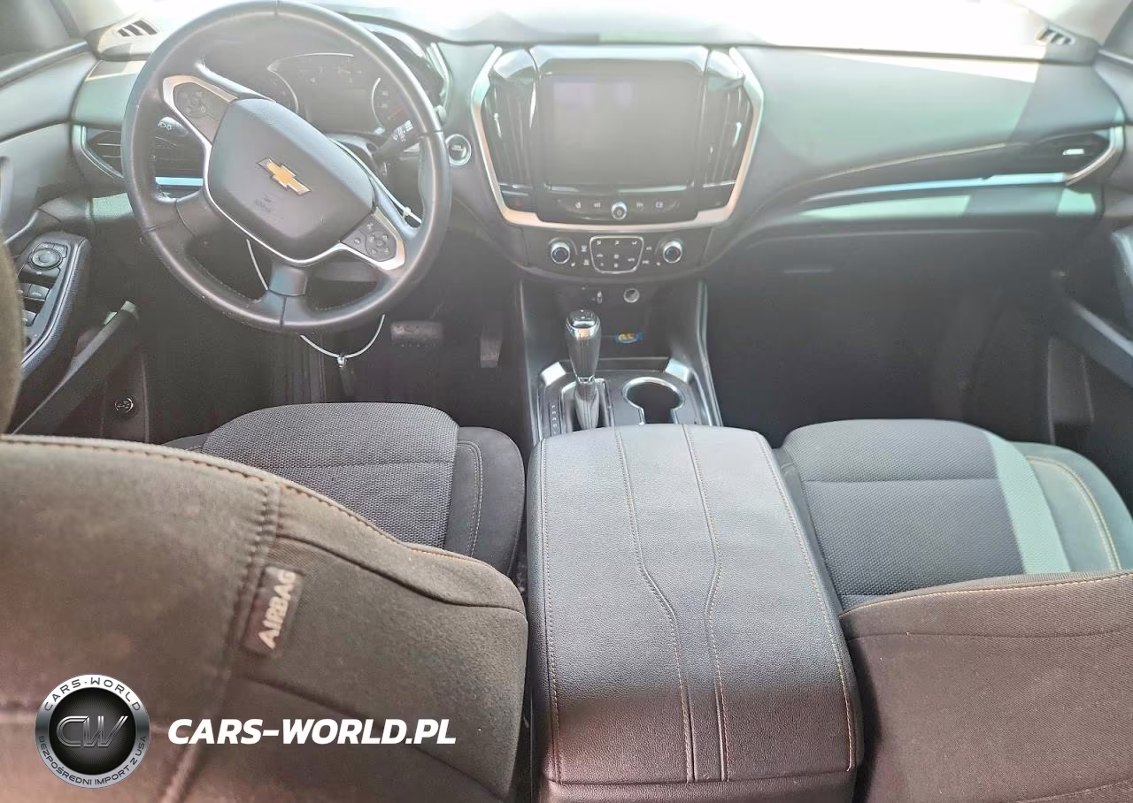 2018 Chevrolet Traverse Lt VIN:1GNERGKW8JJ127877 - 8