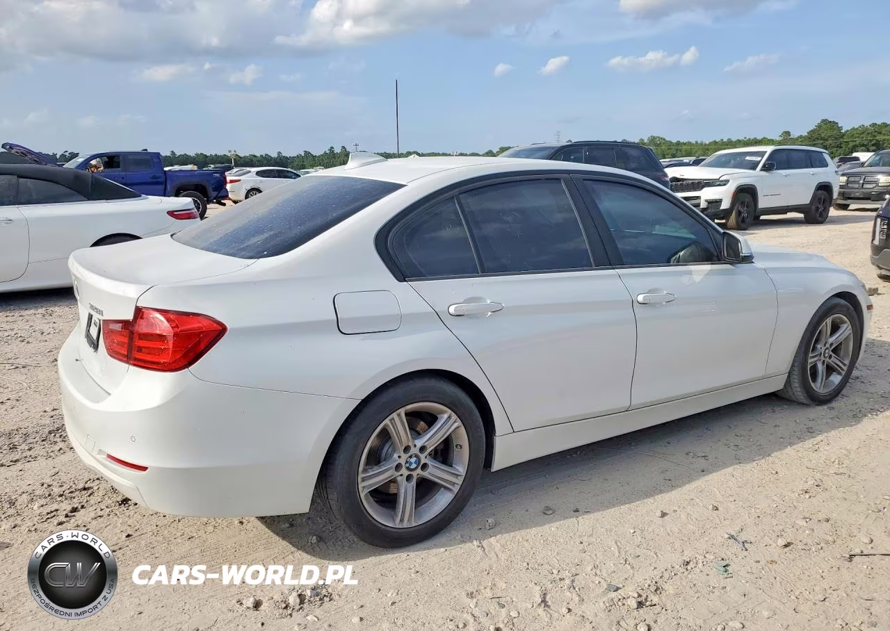 2015 BMW 328 I VIN:WBA3A5G55FNS88695 - 3