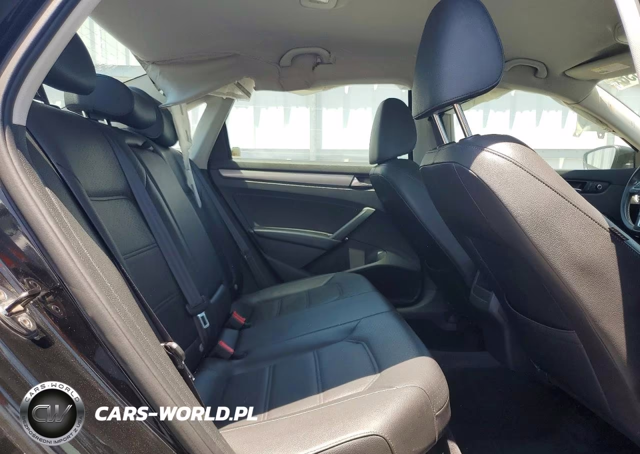 2014 Volkswagen Passat S VIN:1VWAT7A36EC095003 - 10