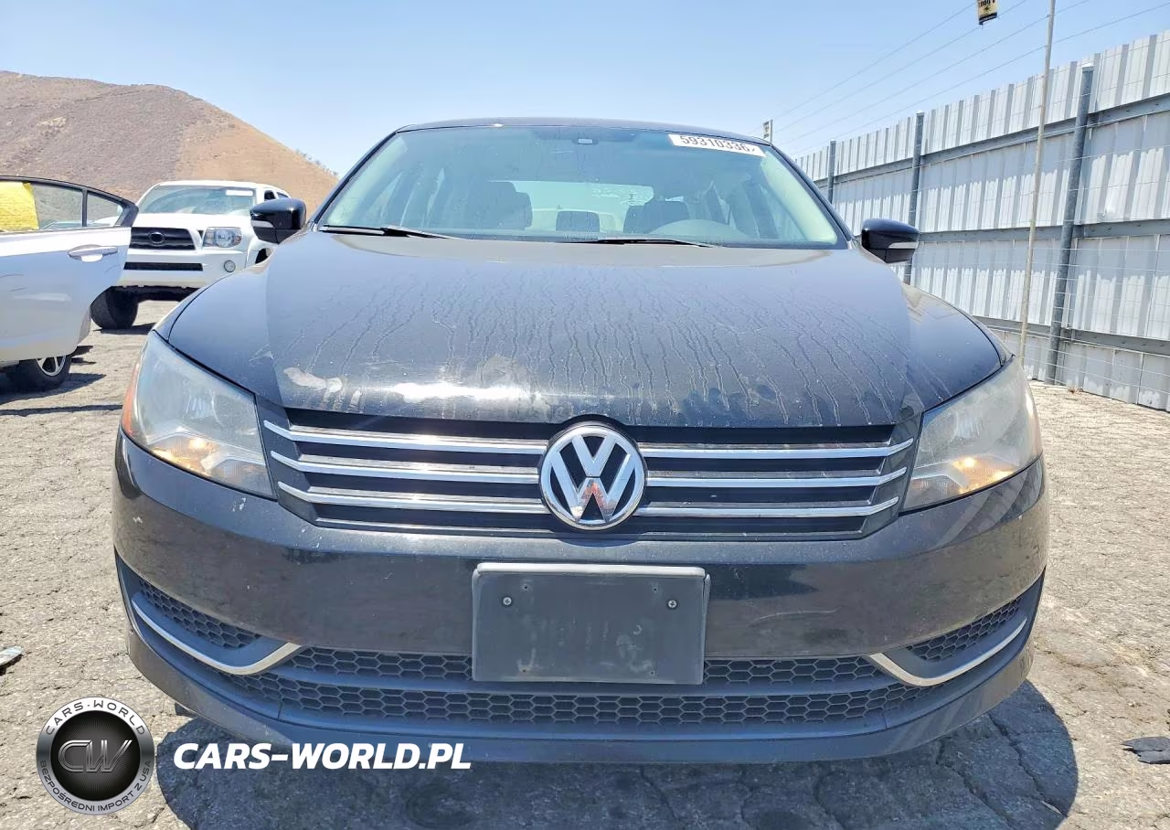2014 Volkswagen Passat S VIN:1VWAT7A36EC095003 - 5