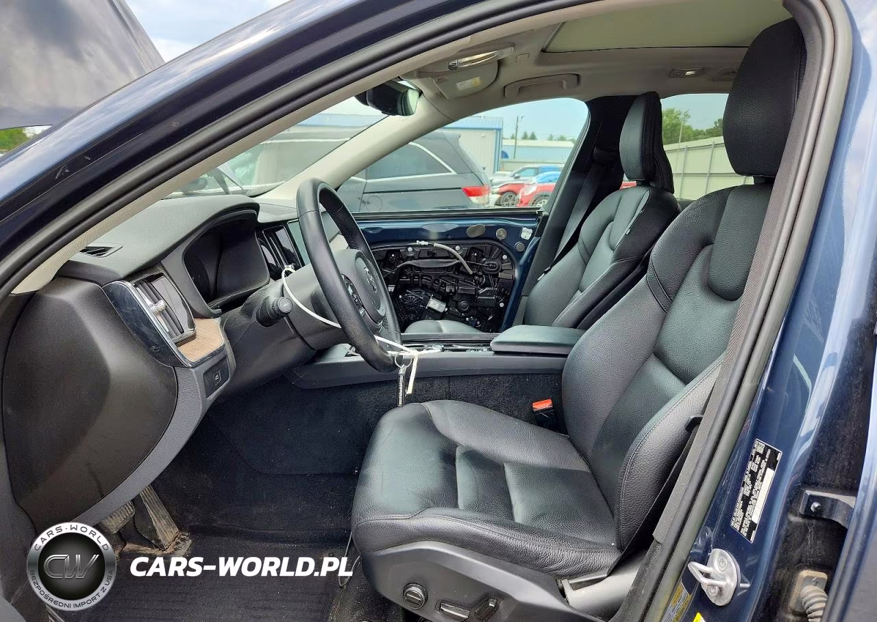 2023 Volvo Xc60 Plus VIN:YV4L12RN3P1198014 - 7