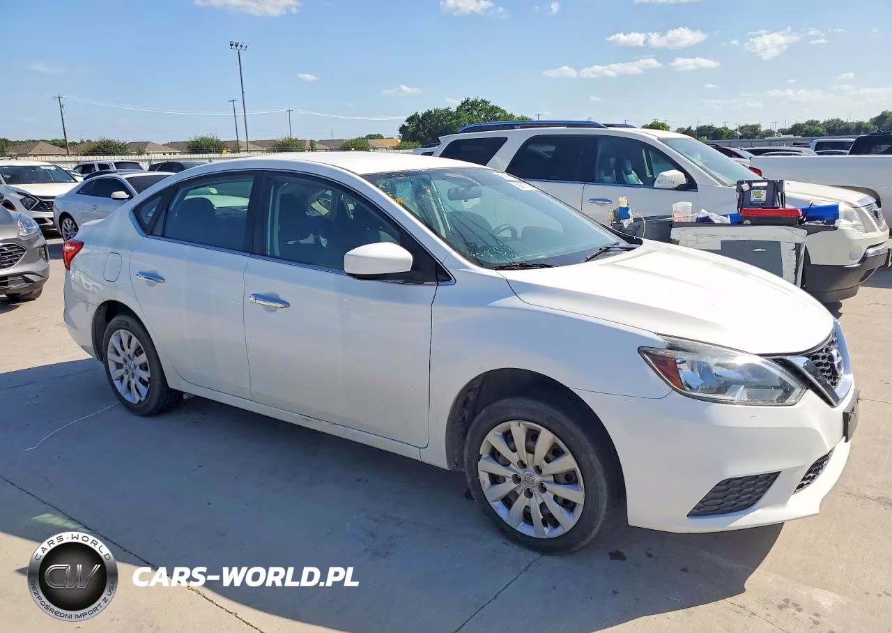 2019 Nissan Sentra S VIN:3N1AB7AP4KY264157 - 4
