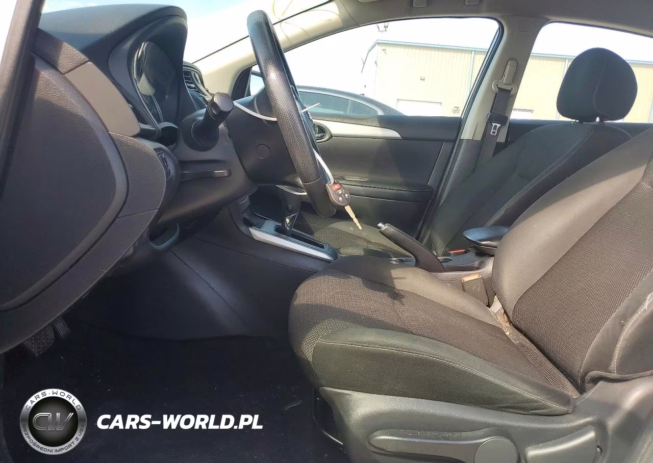 2019 Nissan Sentra S VIN:3N1AB7AP4KY264157 - 7