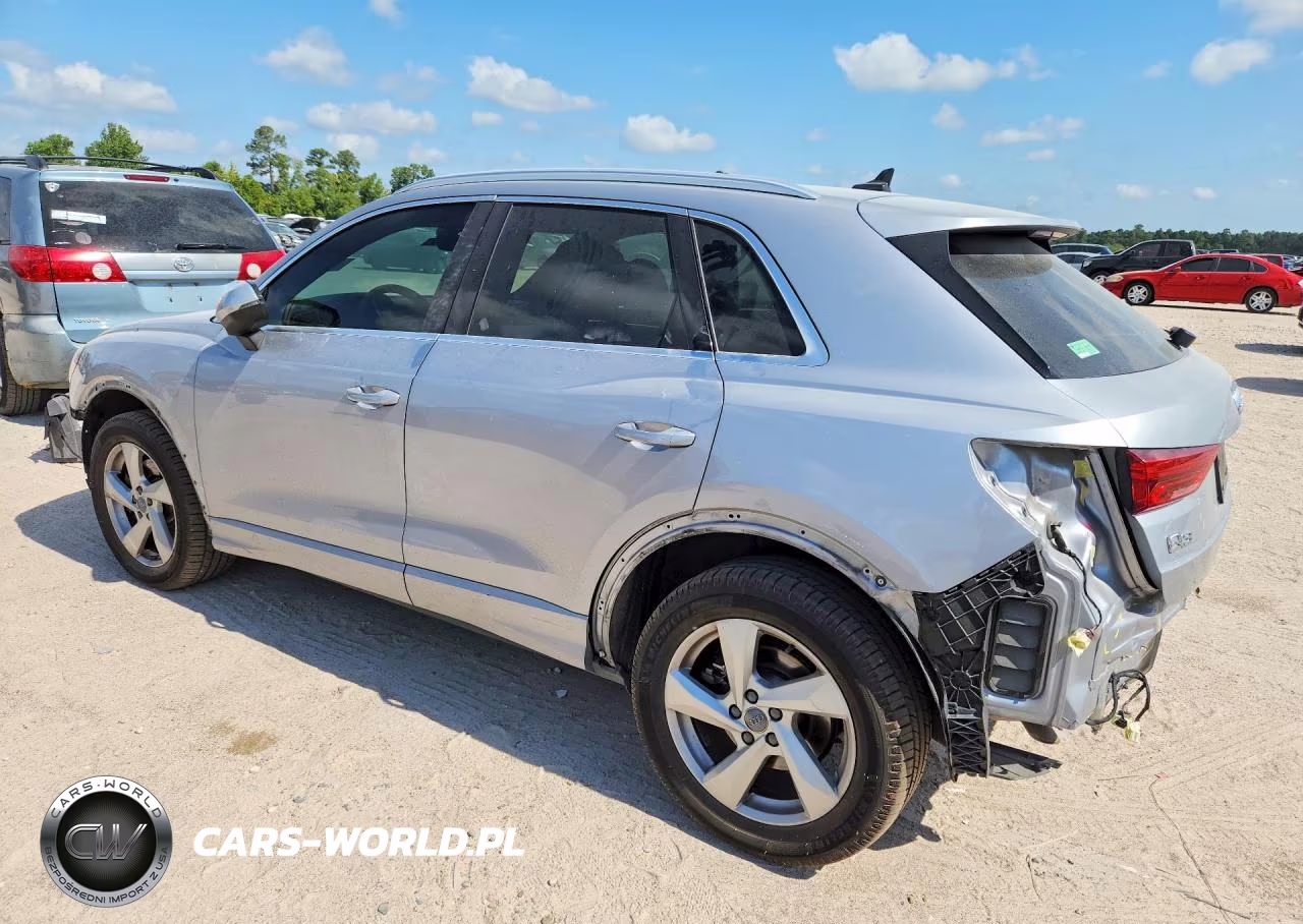 2020 Audi Q3 Premium VIN:WA1AECF35L1006703 - 2