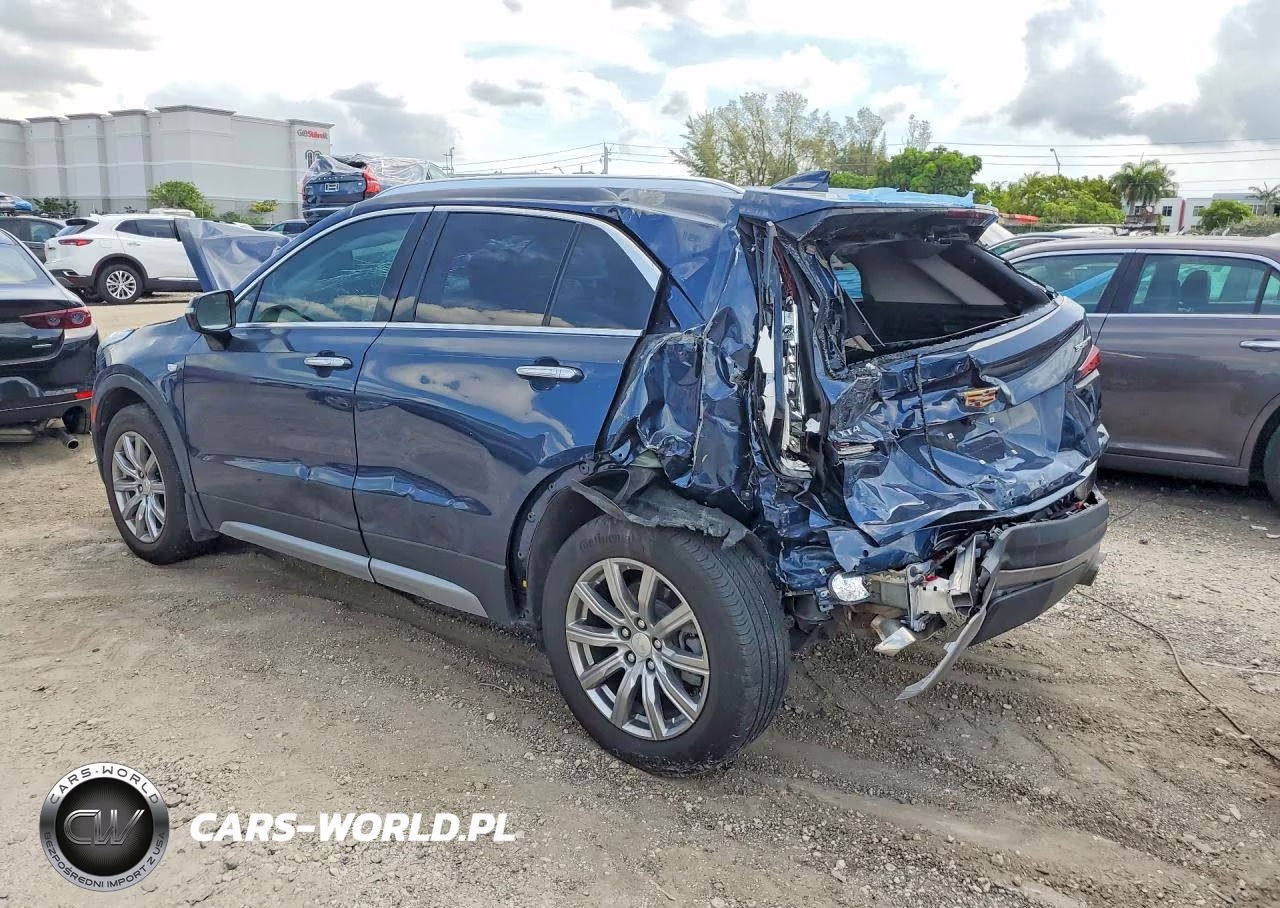 2021 Cadillac Xt4 Premium Luxury VIN:1GYFZCR43MF028086 - 2