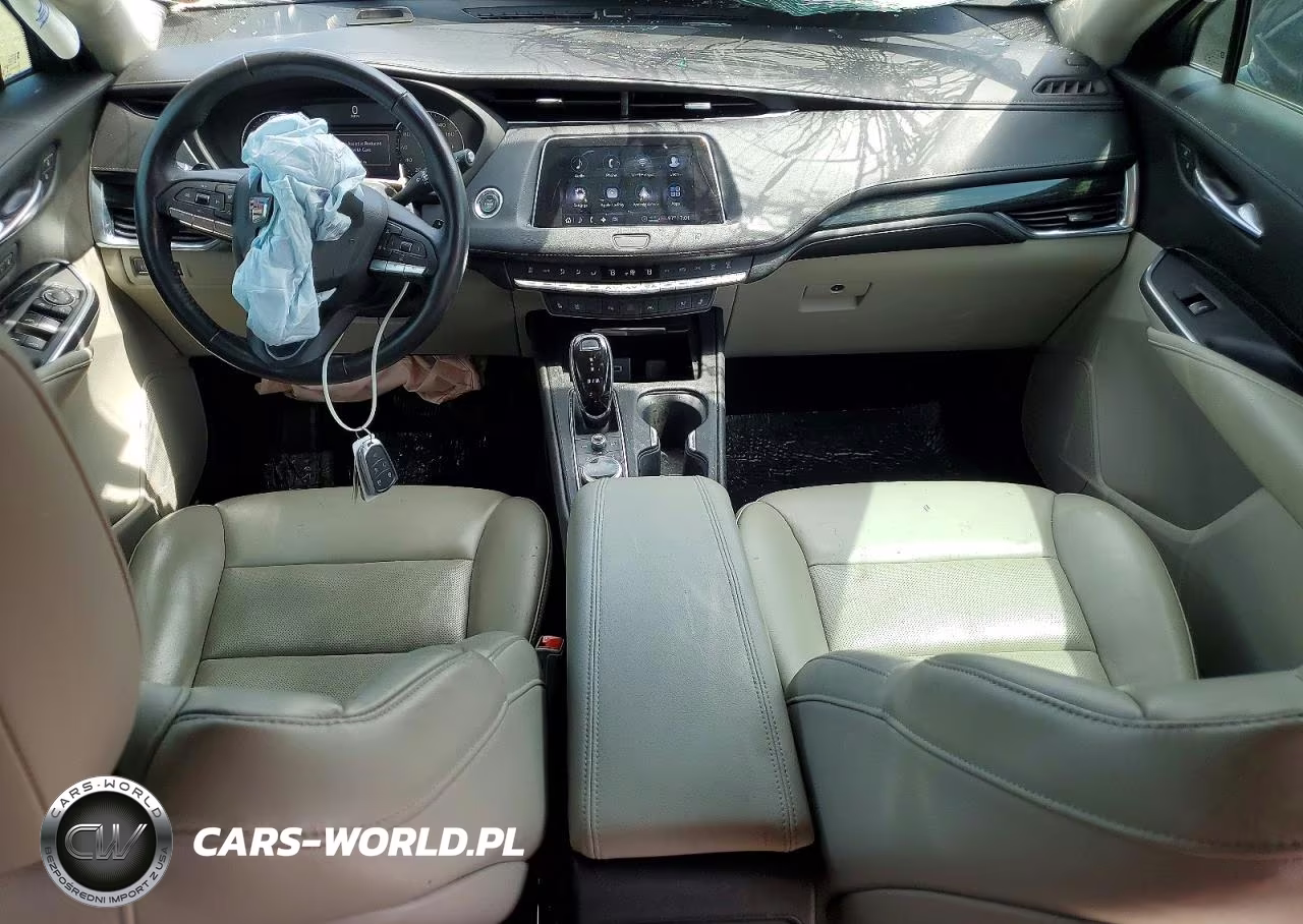 2021 Cadillac Xt4 Premium Luxury VIN:1GYFZCR43MF028086 - 8