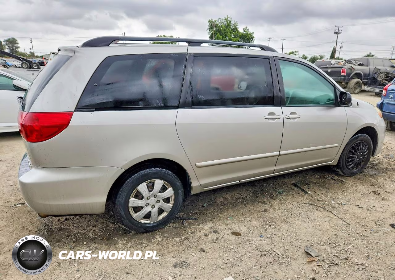 2006 Toyota Sienna VIN:5TDZA23CX6S467213 - 3