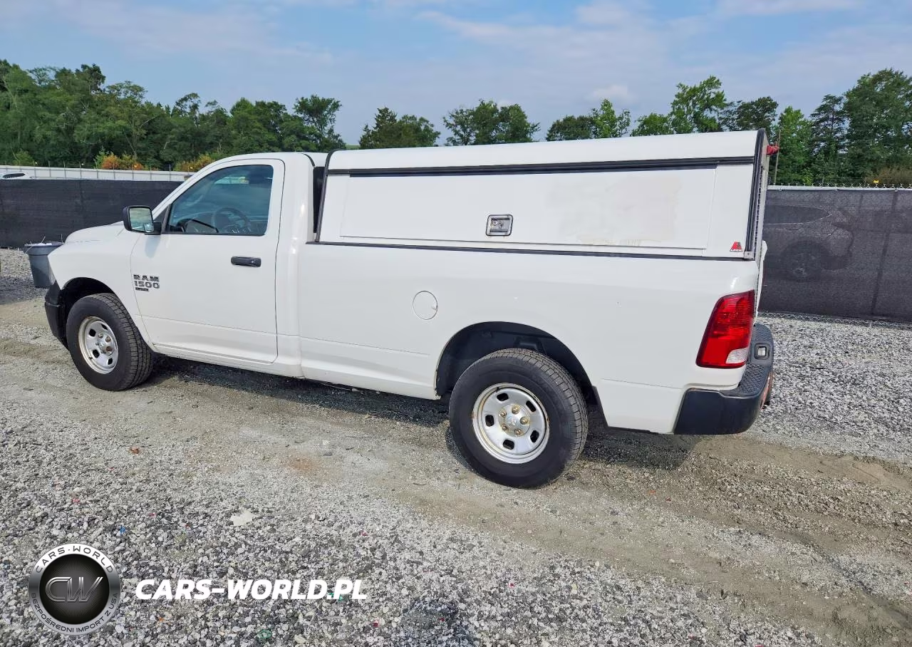 2019 Ram 1500 Classic Tradesman VIN:3C6JR7DG6KG600005 - 2
