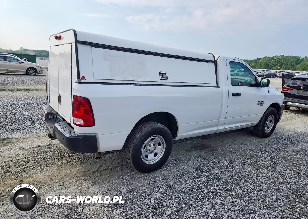2019 Ram 1500 Classic Tradesman VIN:3C6JR7DG6KG600005 - 3