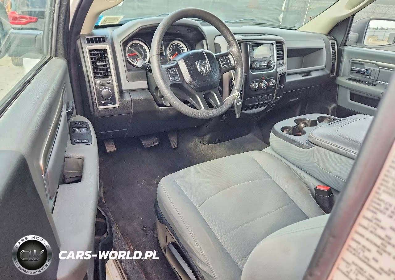2019 Ram 1500 Classic Tradesman VIN:3C6JR7DG6KG600005 - 8