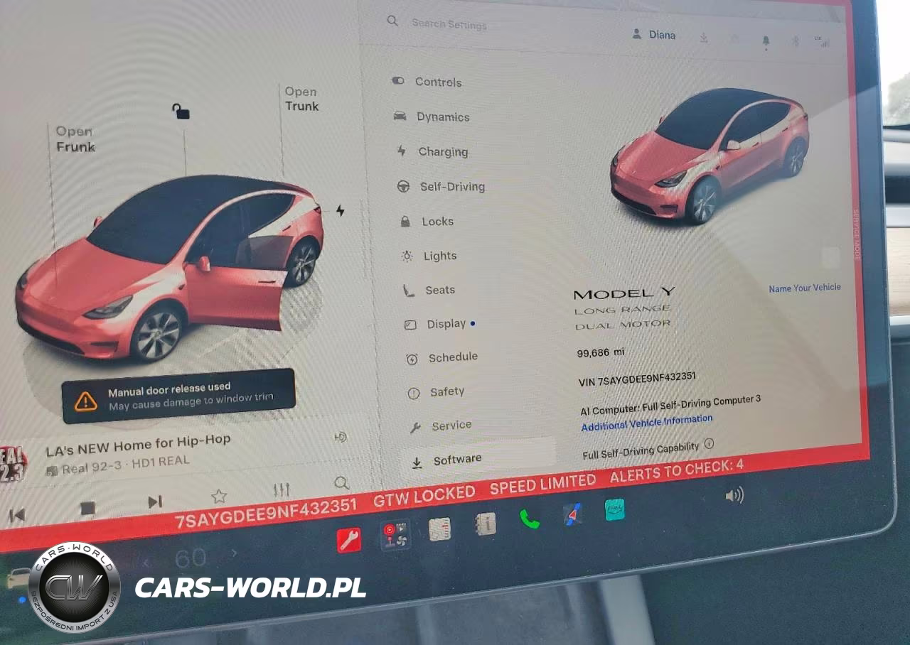 2022 Tesla Model Y VIN:7SAYGDEE9NF432351 - 9