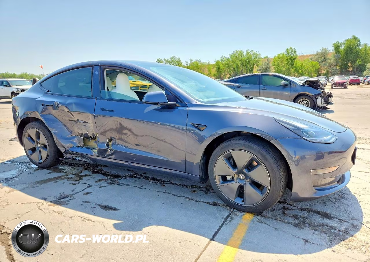 2022 Tesla Model 3 VIN:5YJ3E1EB3NF155424 - 4