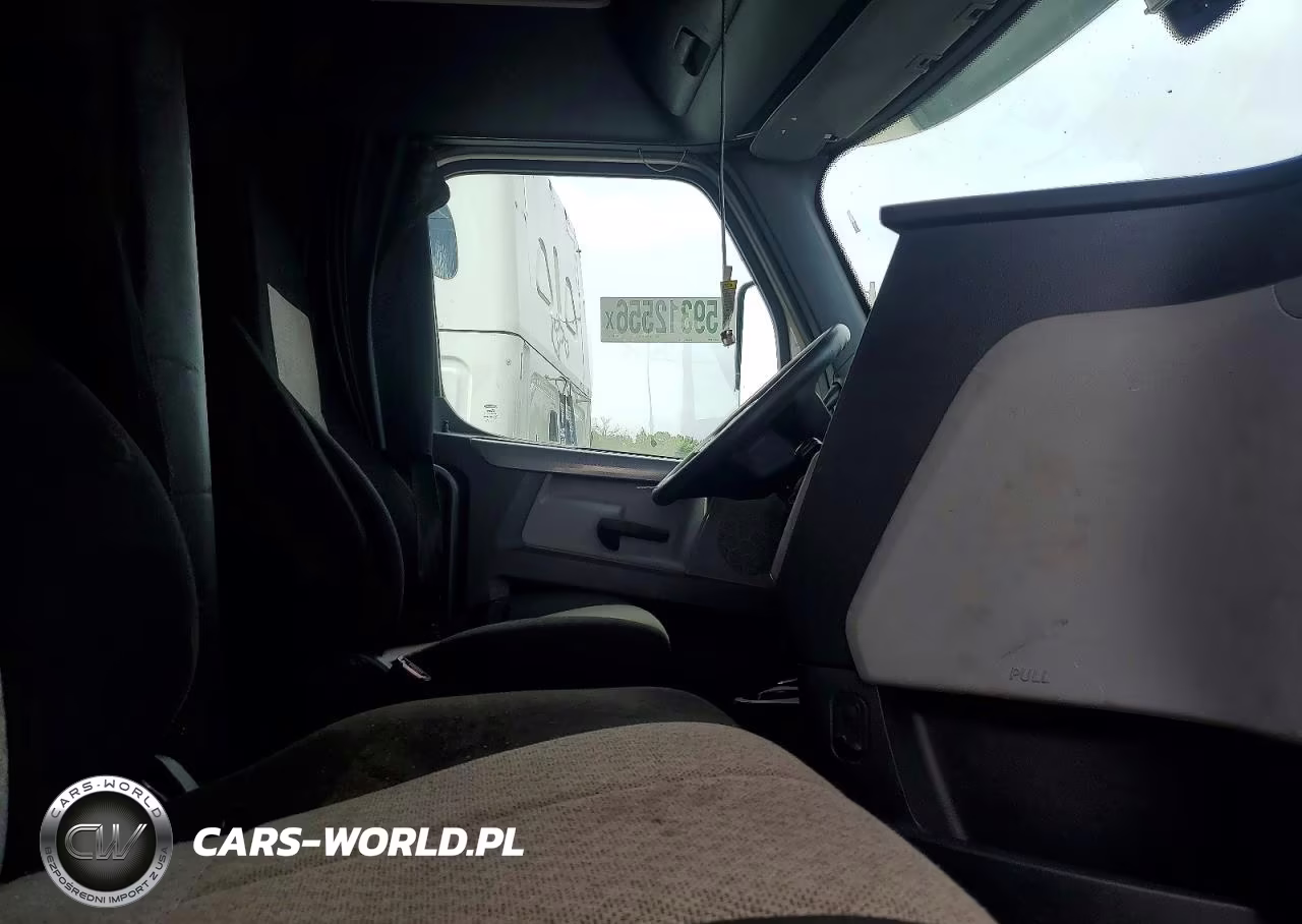 2018 Freightliner Cascadia 126 Semi Truck VIN:3AKJHHDR6JSJR1263 - 5