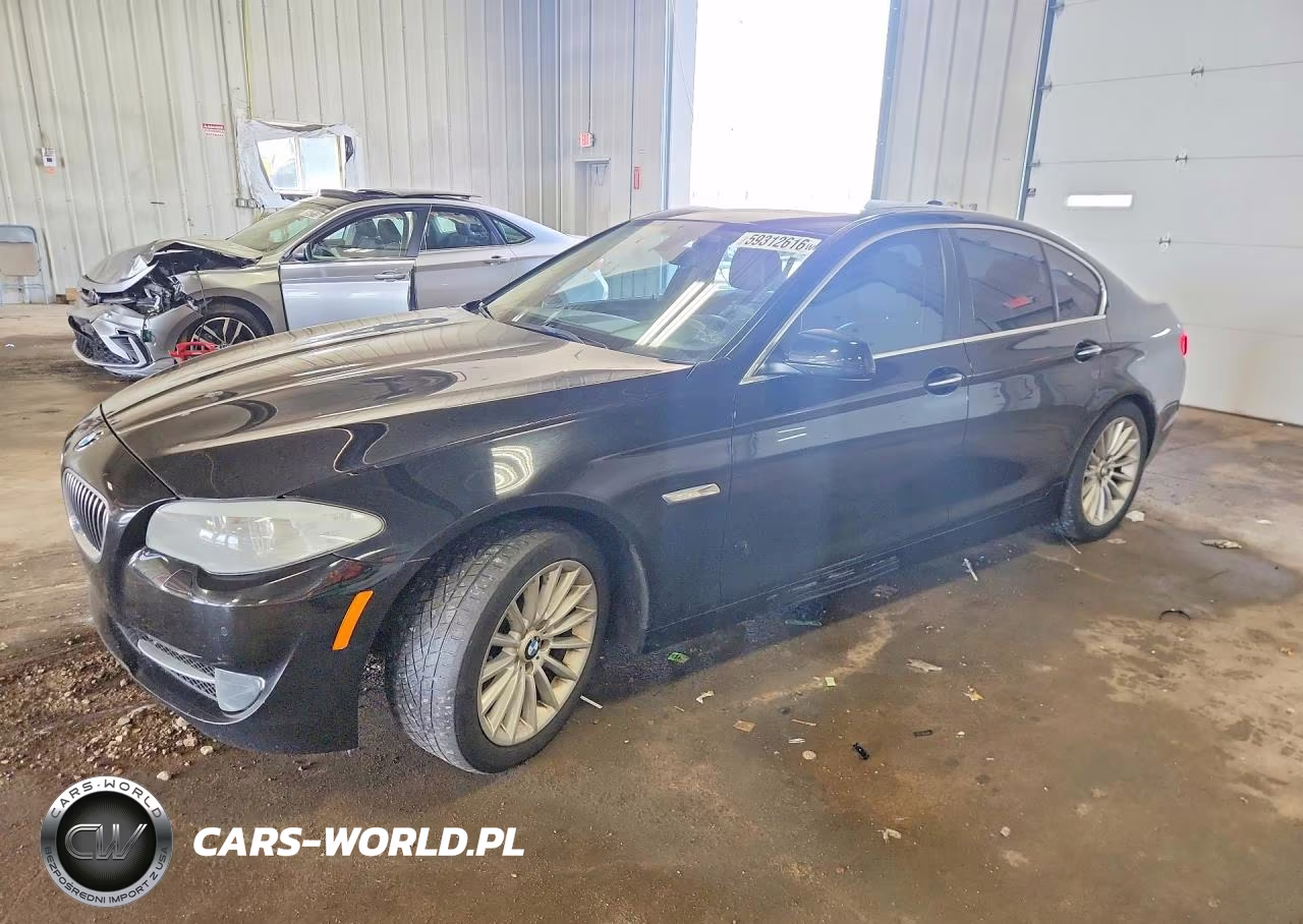 2013 BMW 535 Xi – zdjęcie 1 z 12