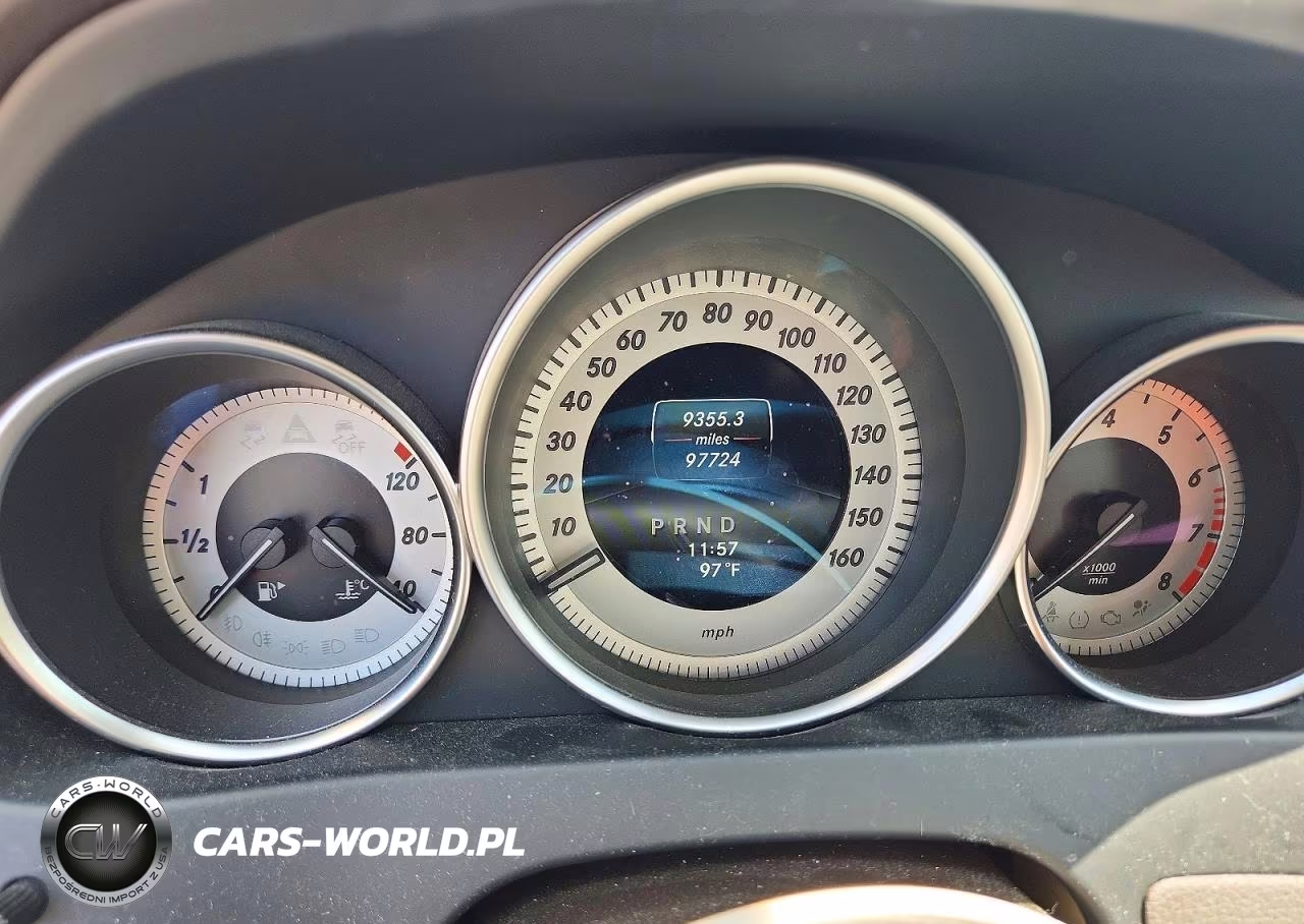 2014 Mercedes-Benz C 300 4Matic VIN:WDDGF8AB2EA923339 - 9