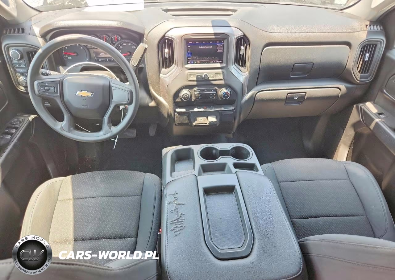 2020 Chevrolet Silverado K1500 Custom VIN:1GCUYBEF2LZ143387 - 8