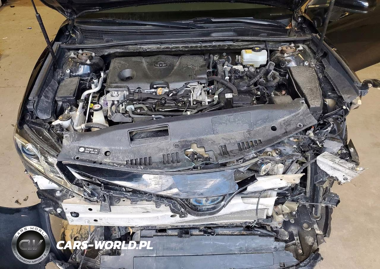 2018 Toyota Camry Le VIN:4T1B31HK6JU001994 - 11