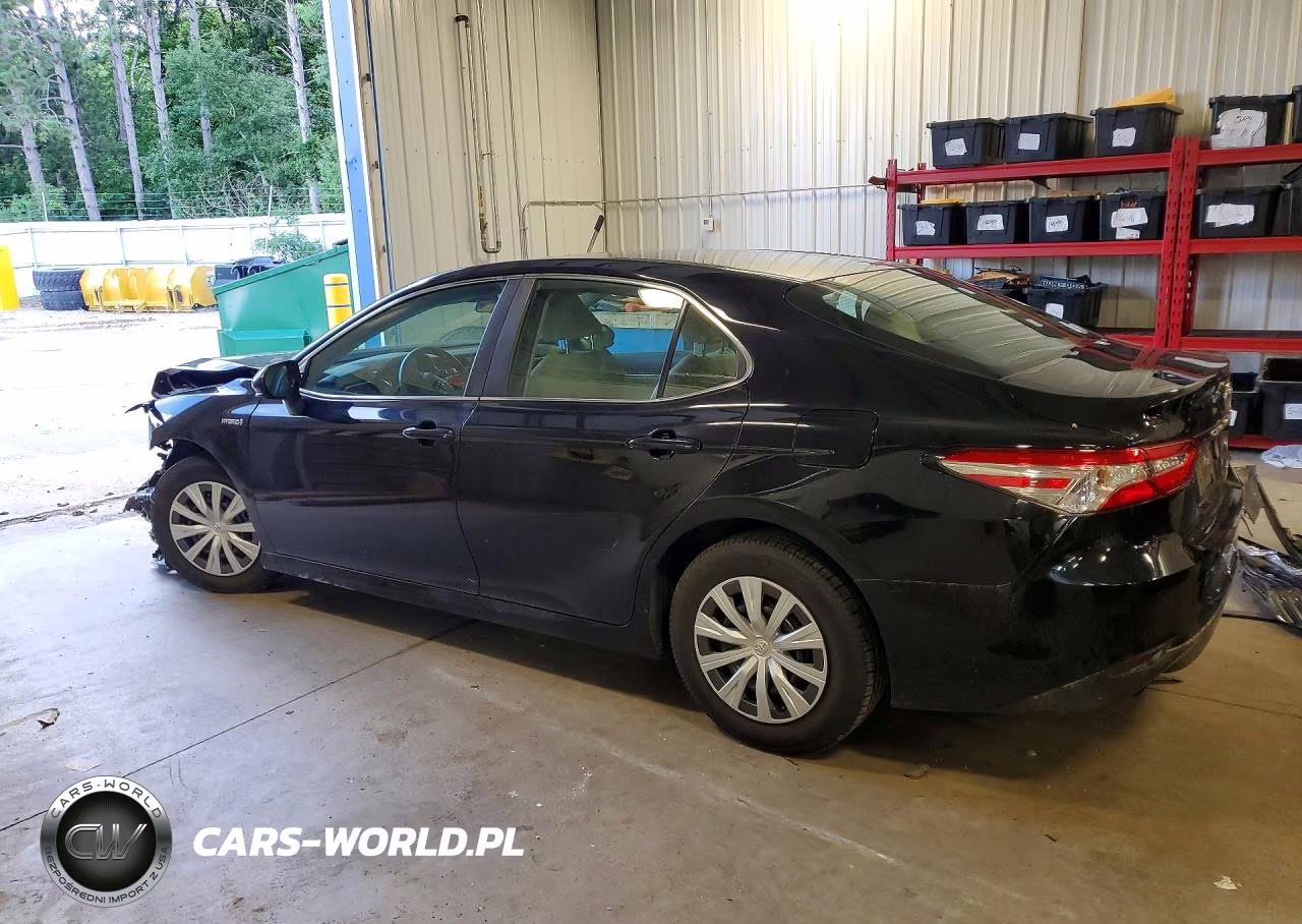 2018 Toyota Camry Le VIN:4T1B31HK6JU001994 - 2