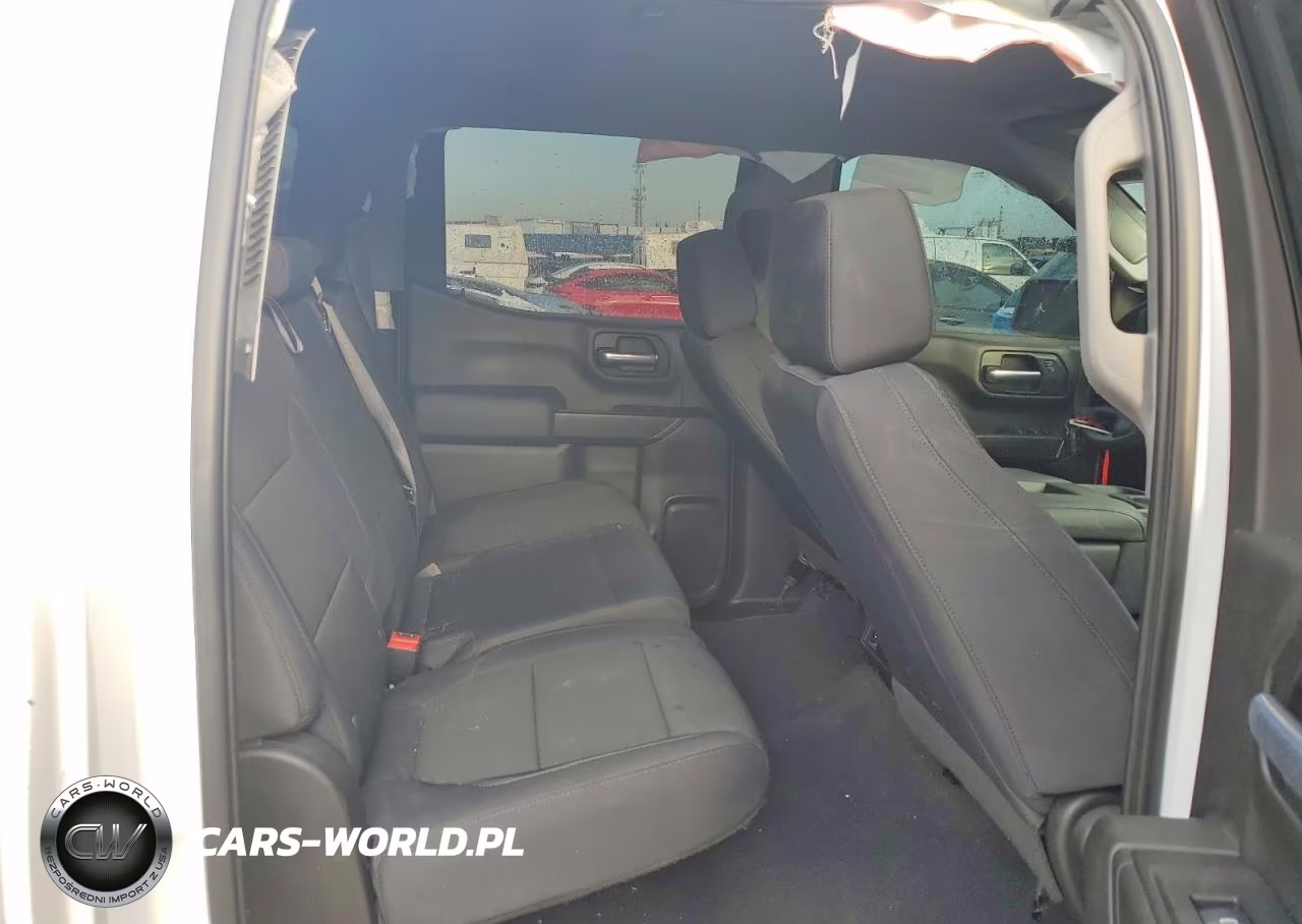2019 Chevrolet Silverado C1500 Custom VIN:3GCPWBEH8KG151139 - 10