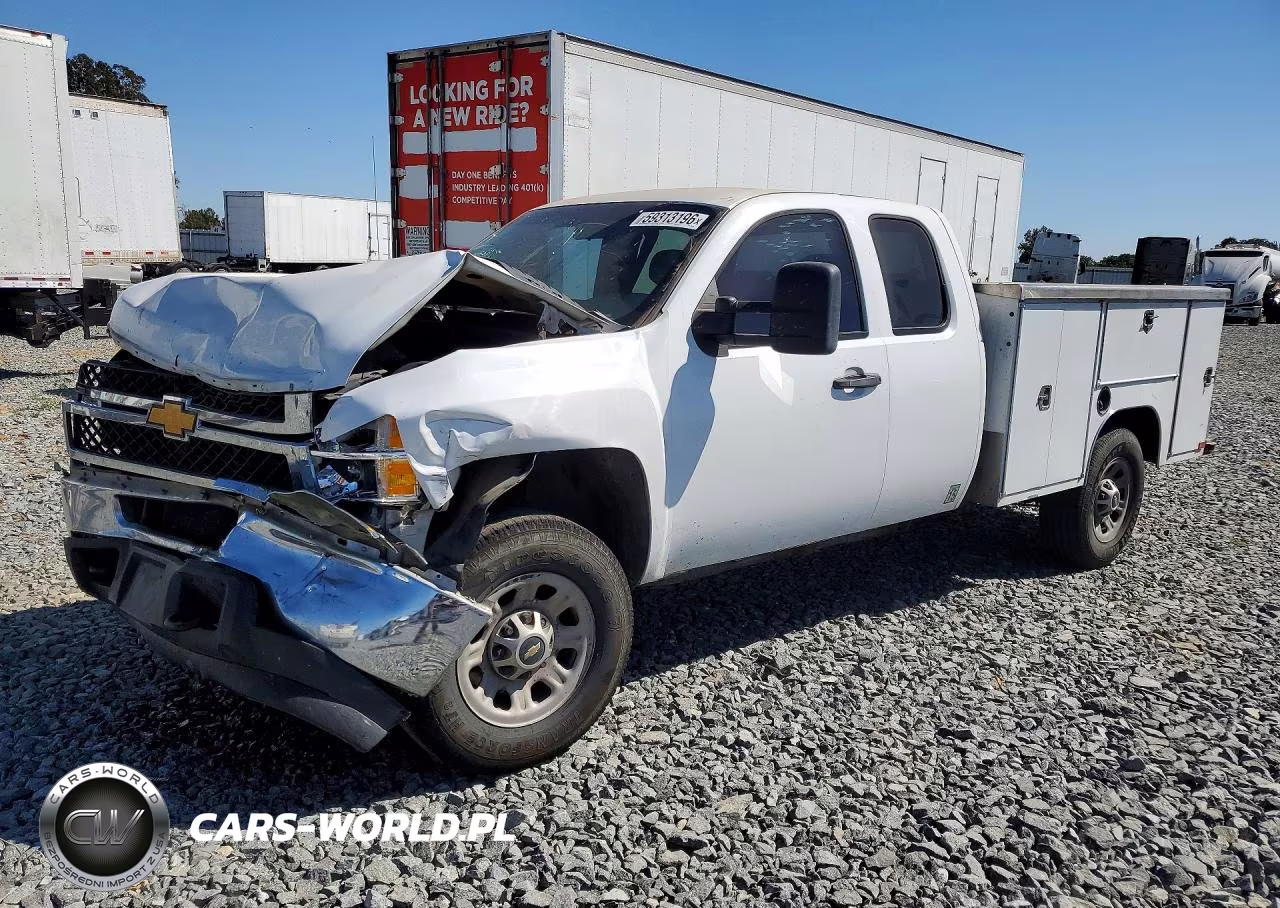 2013 Chevrolet Silverado C3500 – zdjęcie 1 z 12