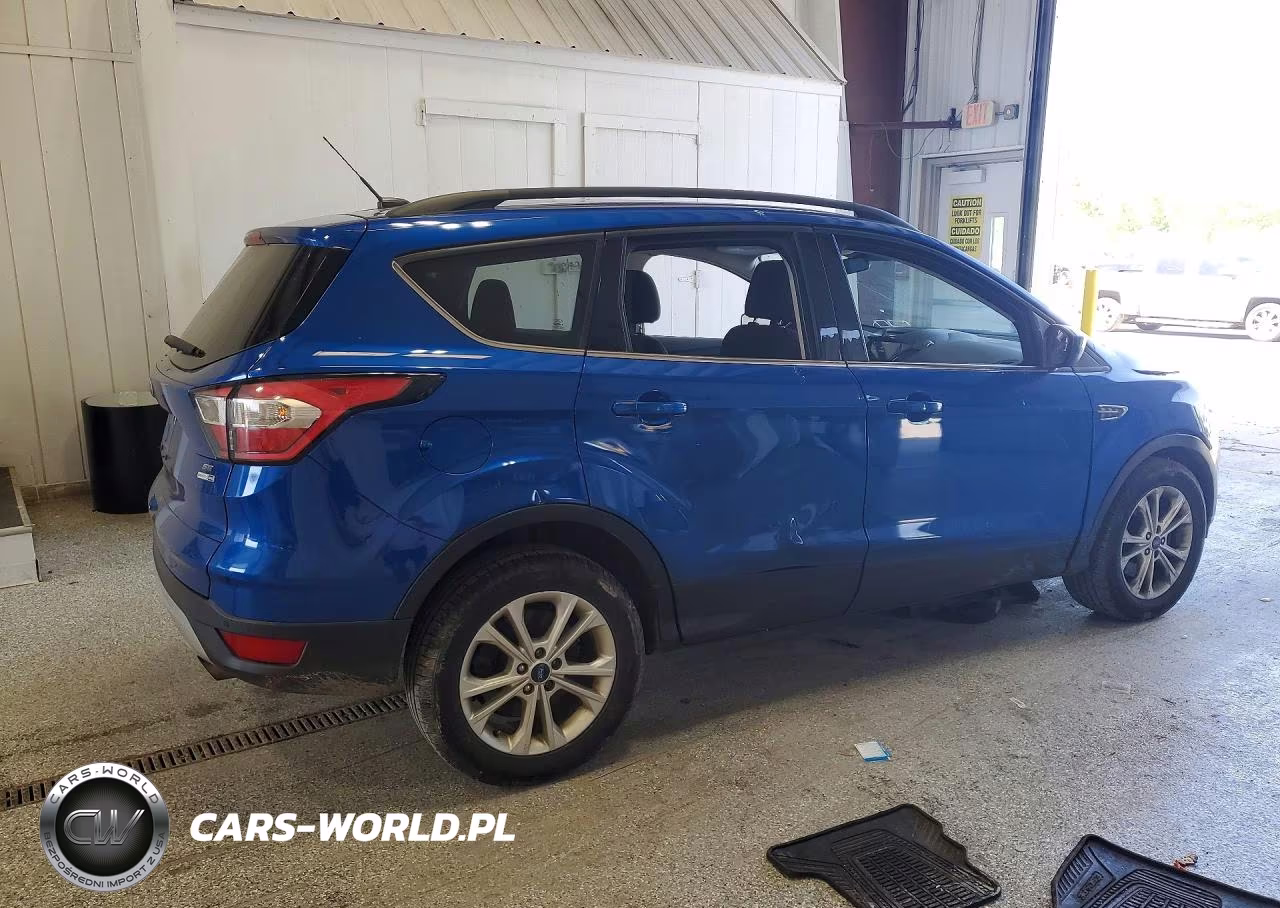 2017 Ford Escape Se VIN:1FMCU9GD3HUD17088 - 3