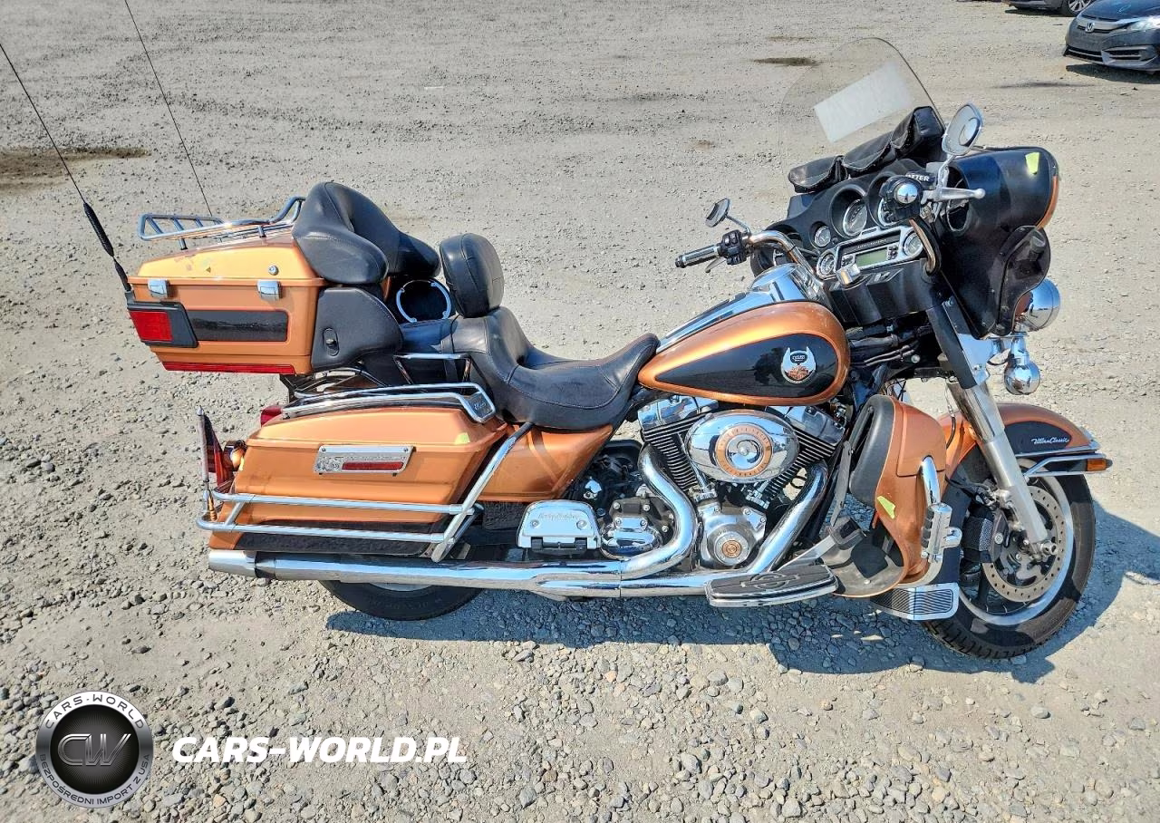 2008 Harley-Davidson Flhtcui 105Th Anniversary Edition