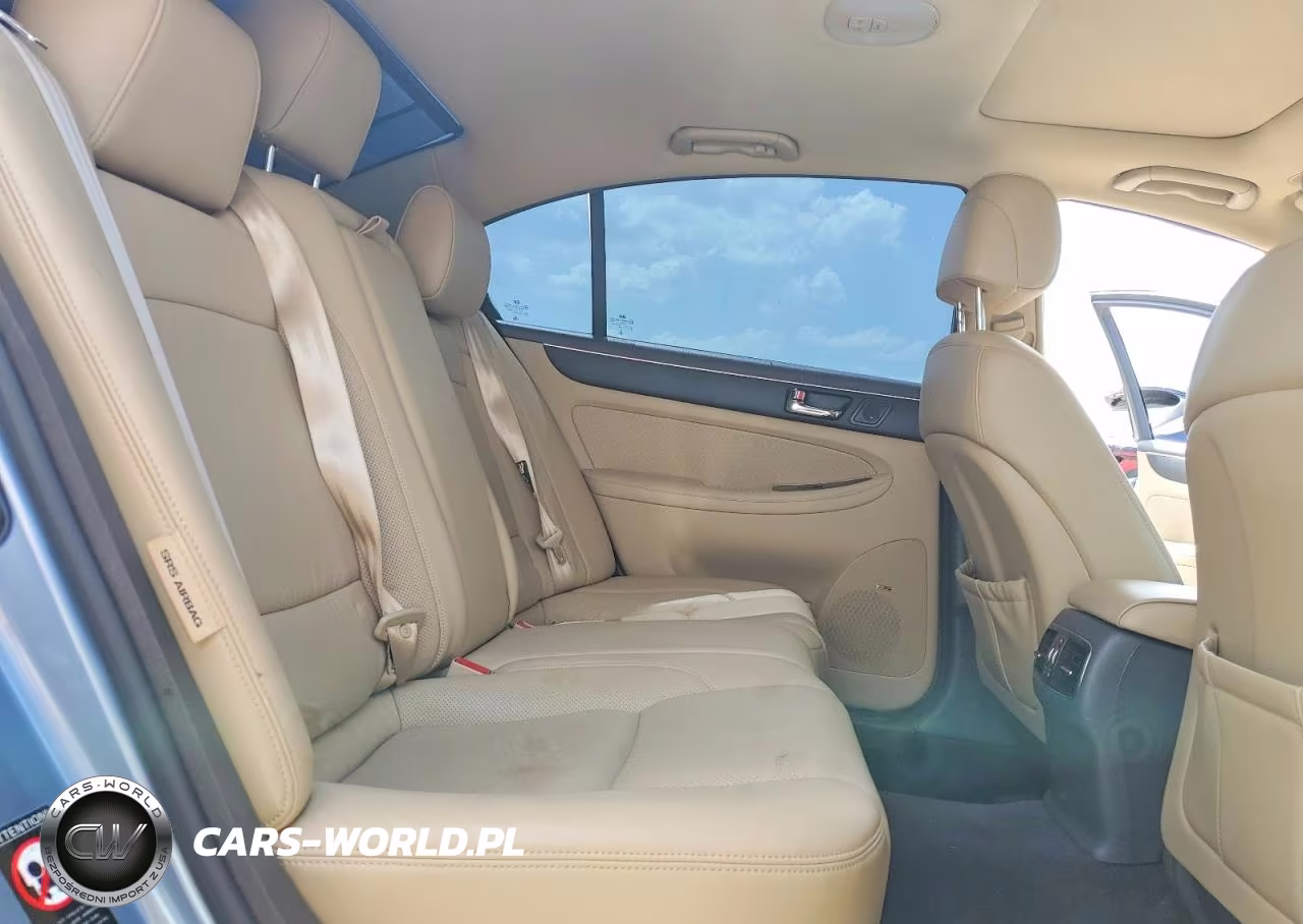 2011 Hyundai Genesis 3.8L VIN:KMHGC4DEXBU113965 - 10