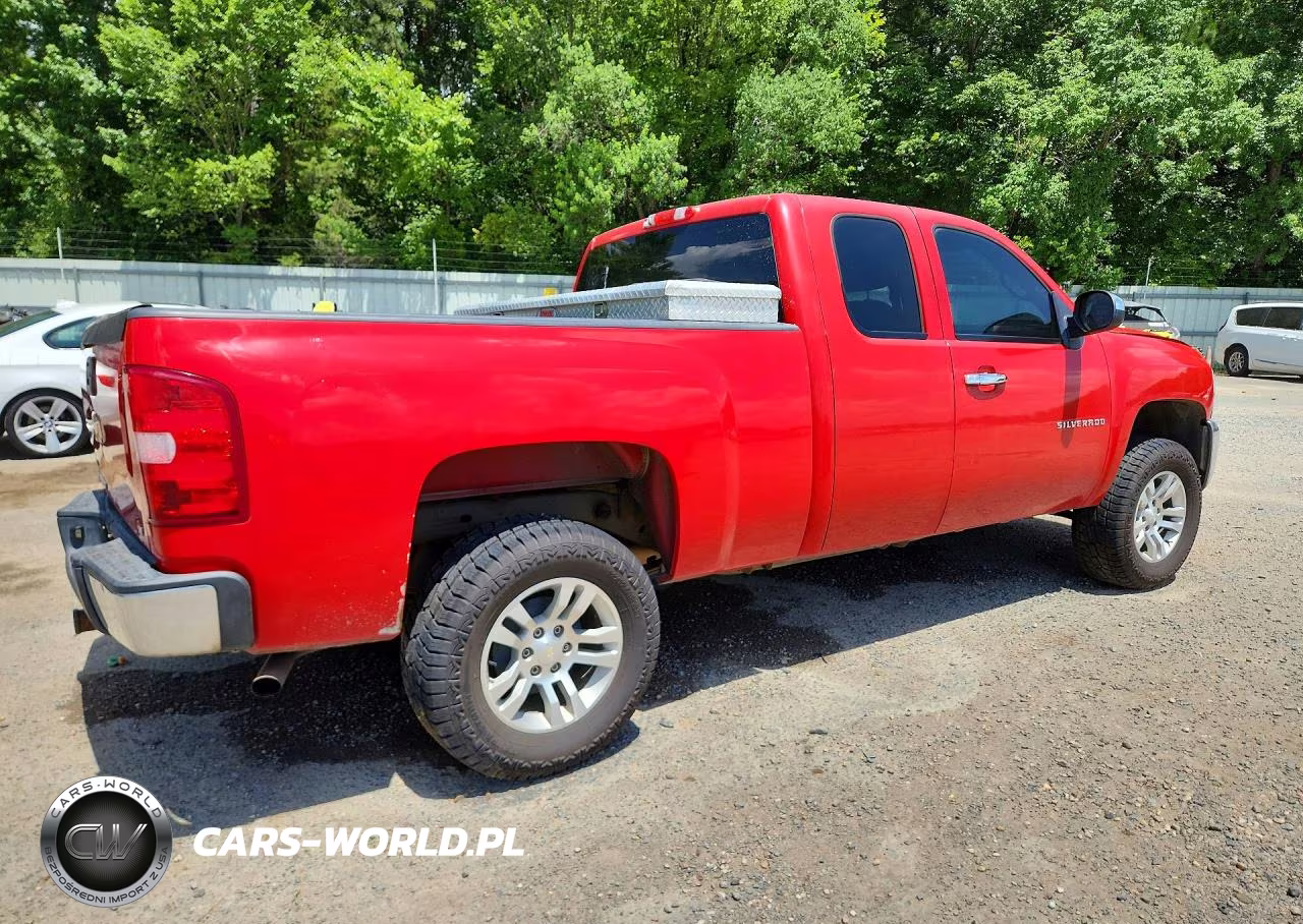 2012 Chevrolet Silverado C1500 Lt VIN:1GCRCSE06CZ109677 - 3