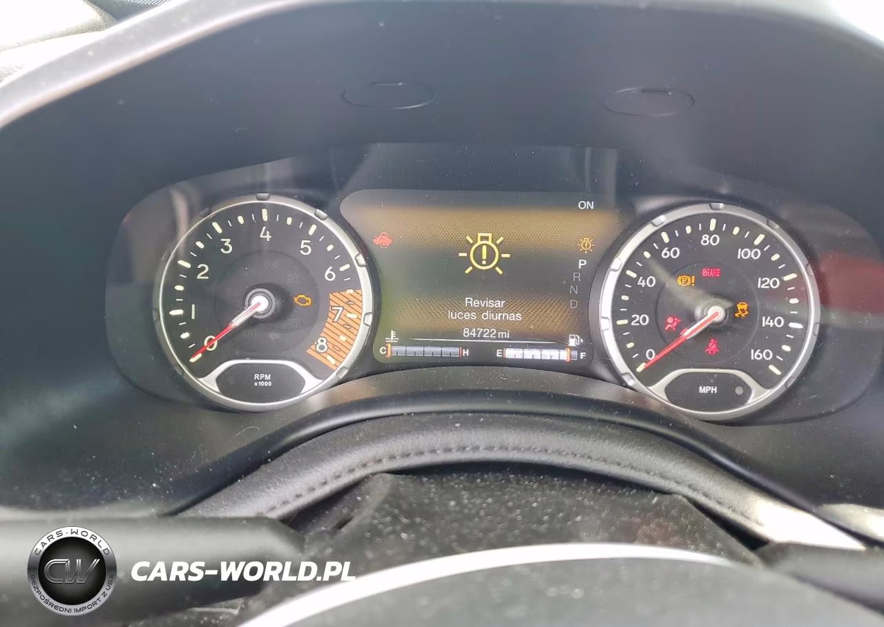 2021 Jeep Renegade Latitude VIN:ZACNJCBB7MPM43262 - 9
