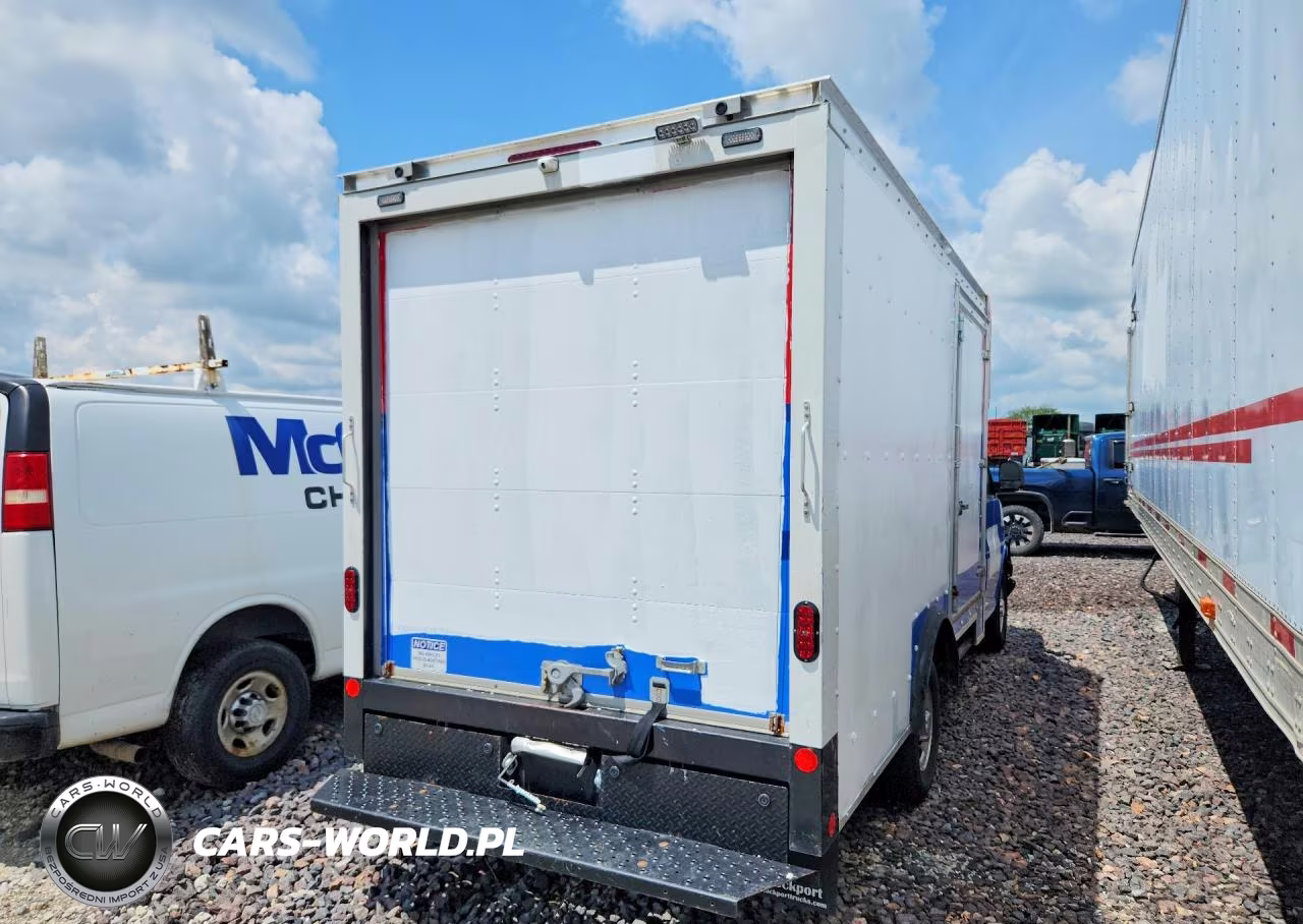 2024 Chevrolet Express Delivery Truck VIN:1GB0GRF72R1216349 - 3