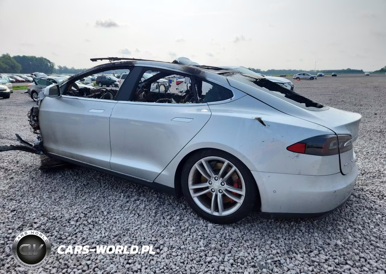 2015 Tesla Model S P85D VIN:5YJSA1H43FF091908 - 2