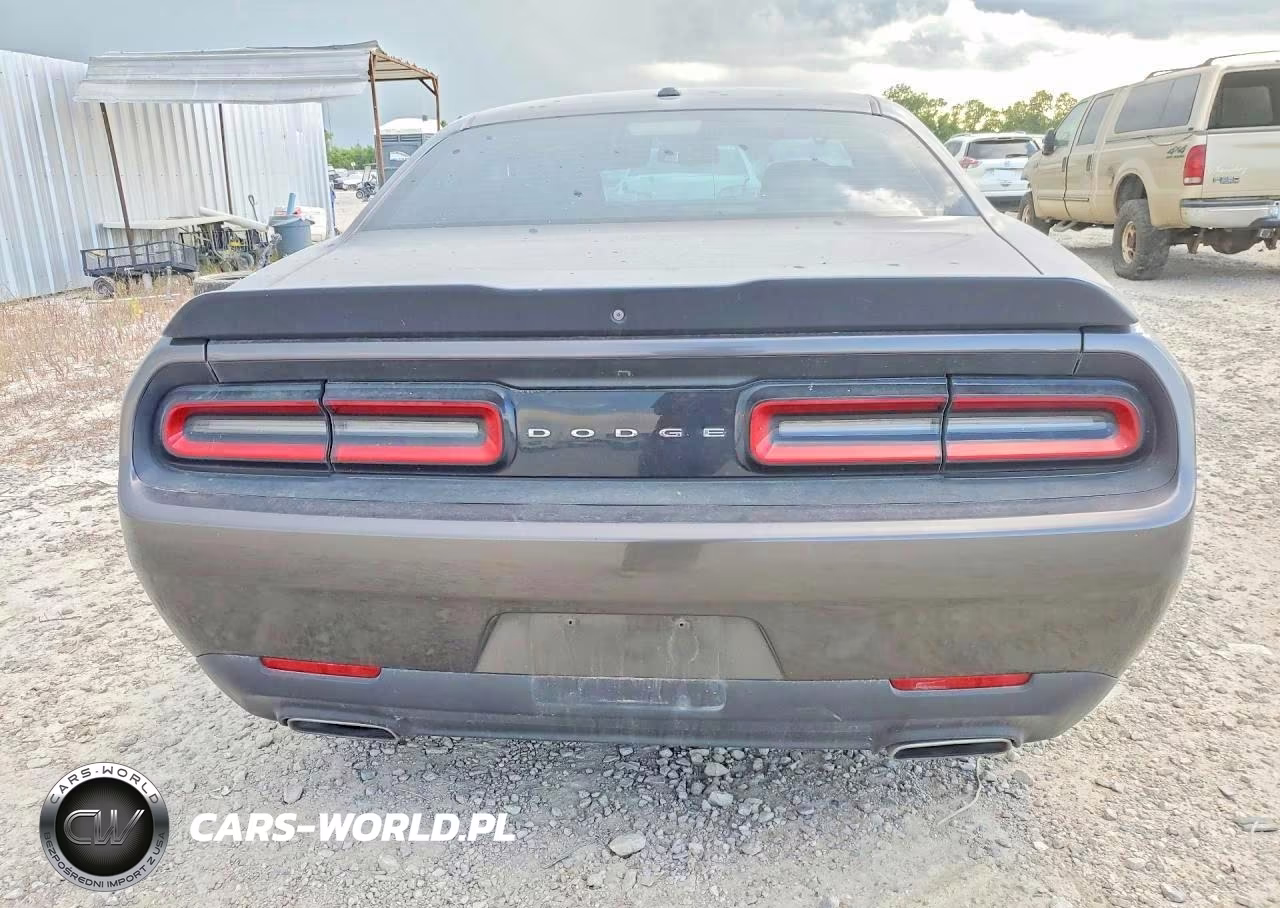 2018 Dodge Challenger Sxt VIN:2C3CDZAG4JH204724 - 6