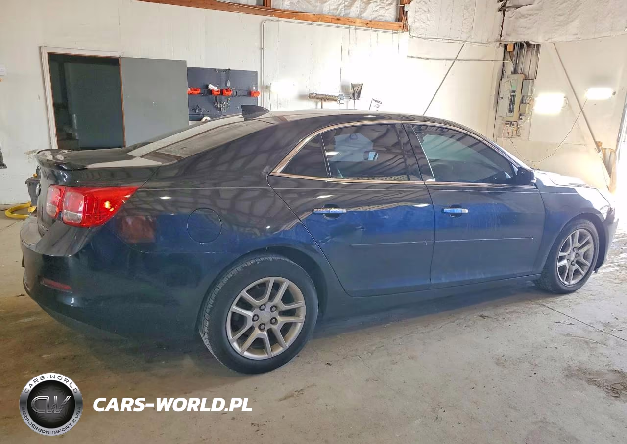 2015 Chevrolet Malibu 1Lt VIN:1G11C5SL3FF115495 - 3