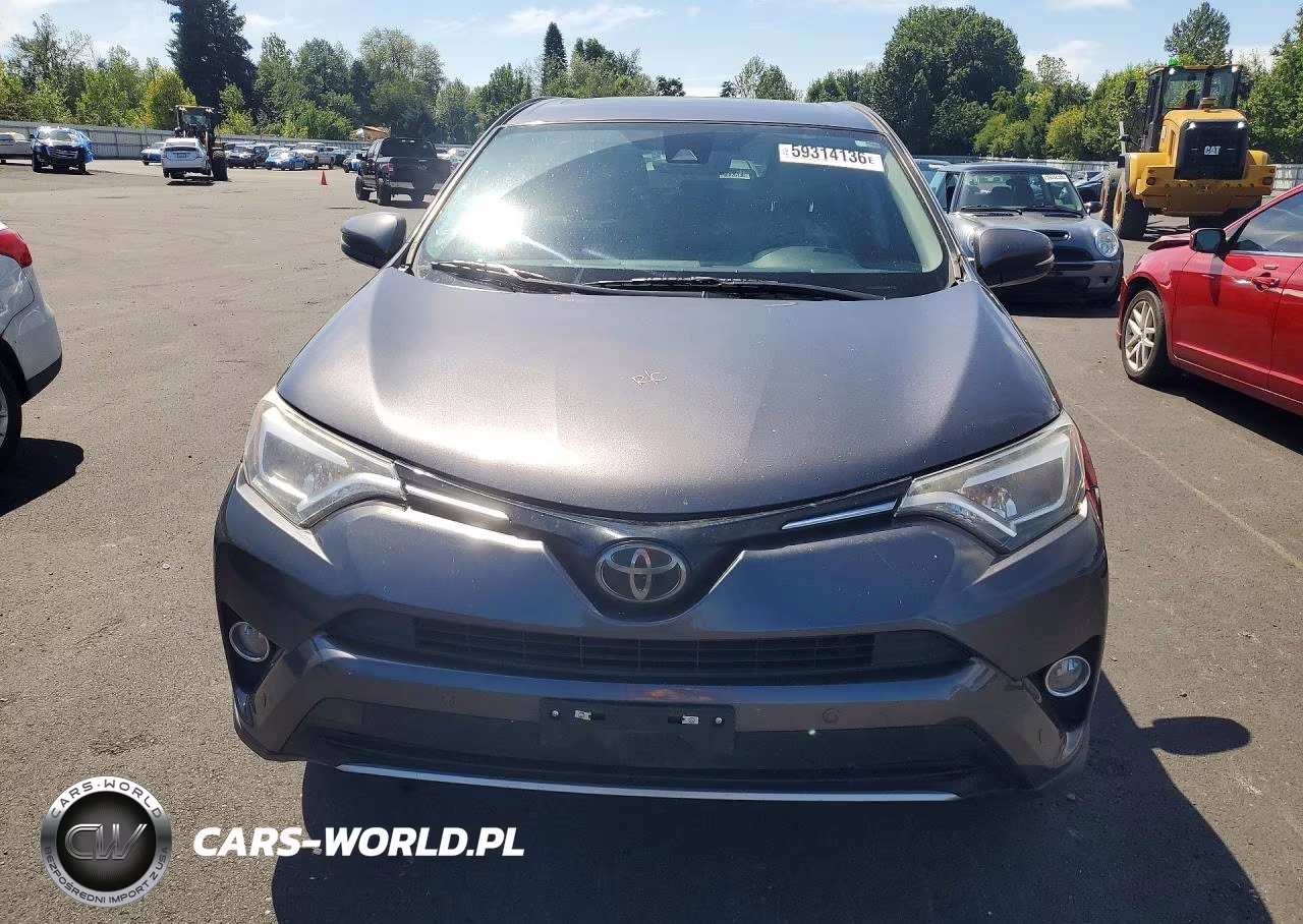 2016 Toyota Rav4 Limited VIN:JTMDFREV6GJ073970 - 5