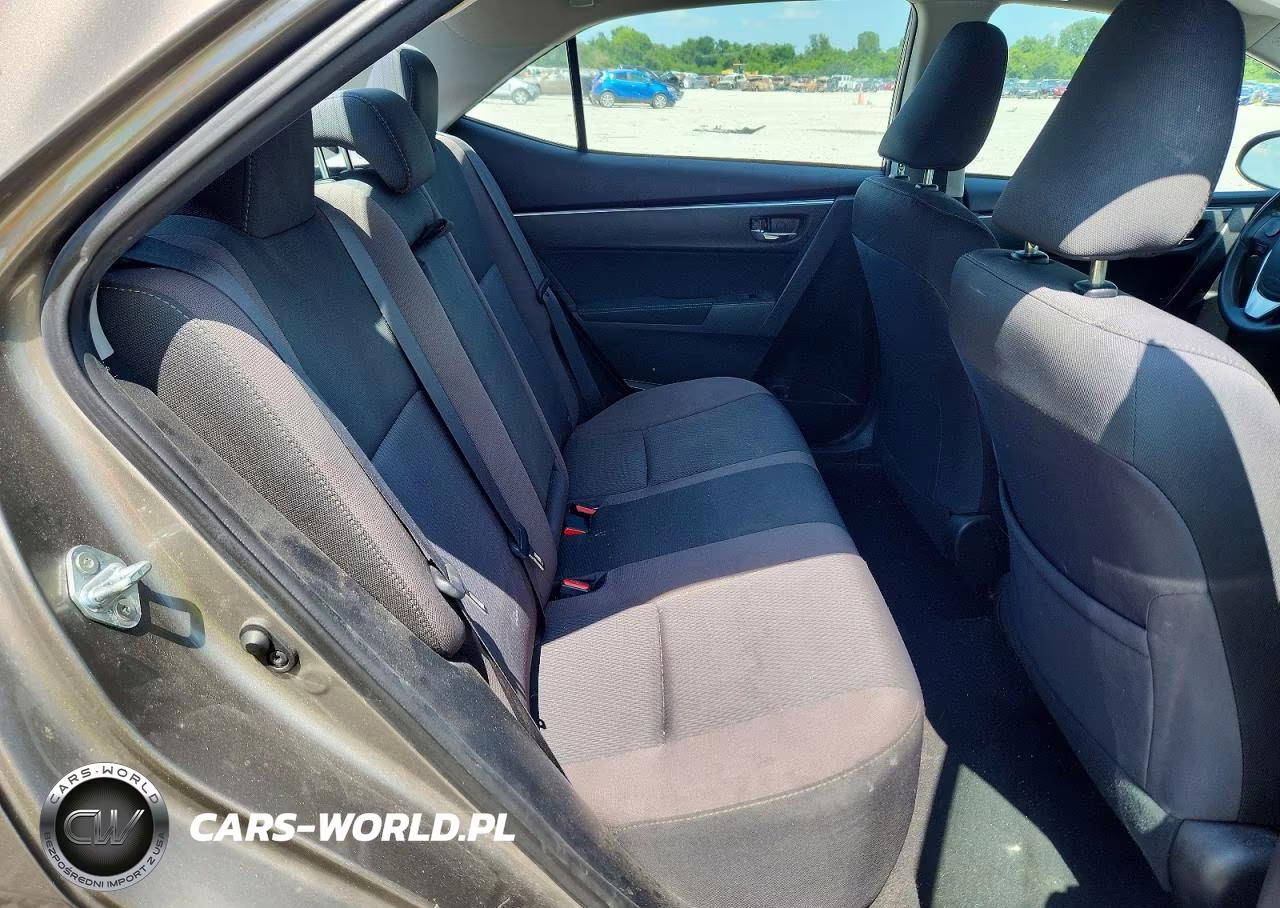 2017 Toyota Corolla Le VIN:2T1BURHEXHC858904 - 10
