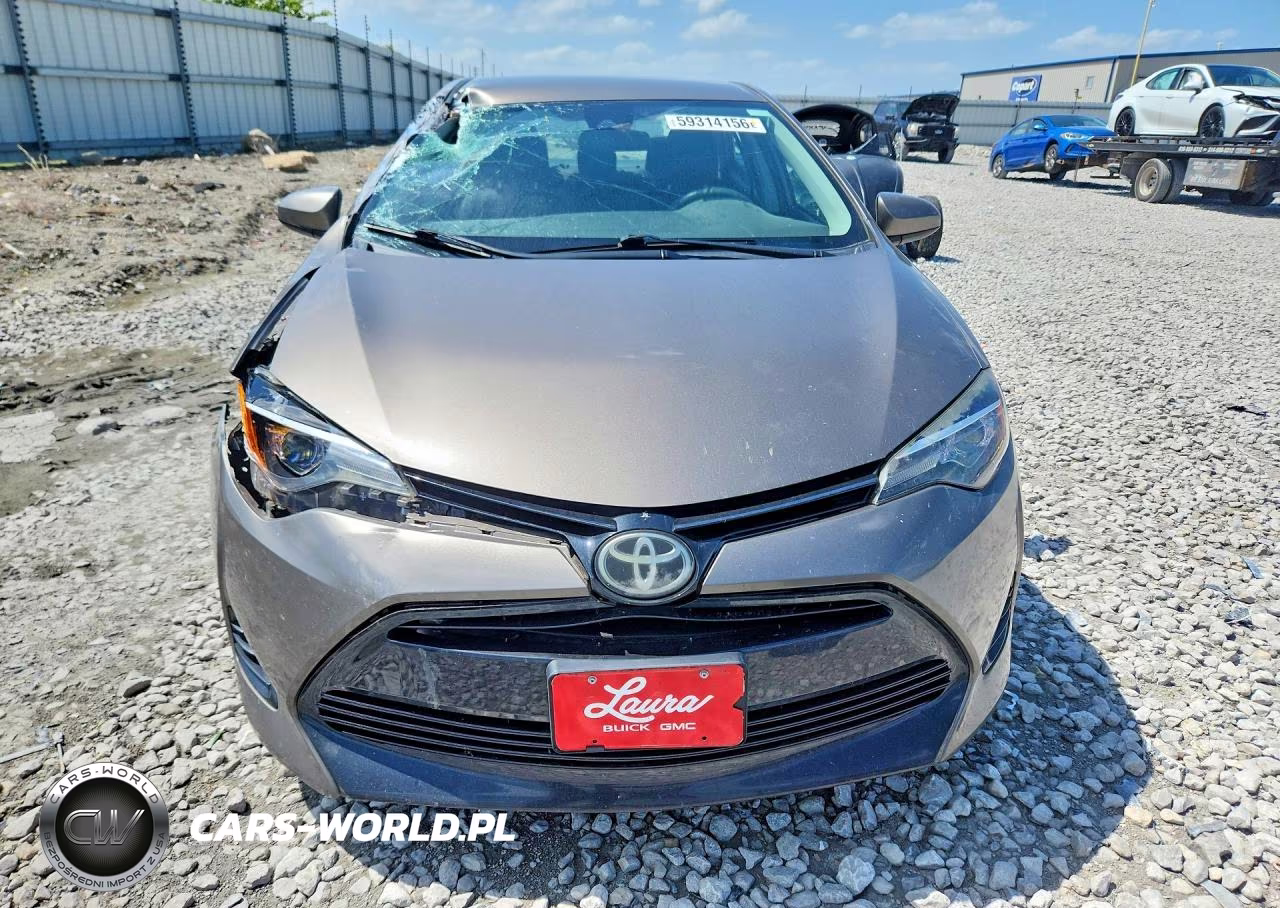2017 Toyota Corolla Le VIN:2T1BURHEXHC858904 - 5