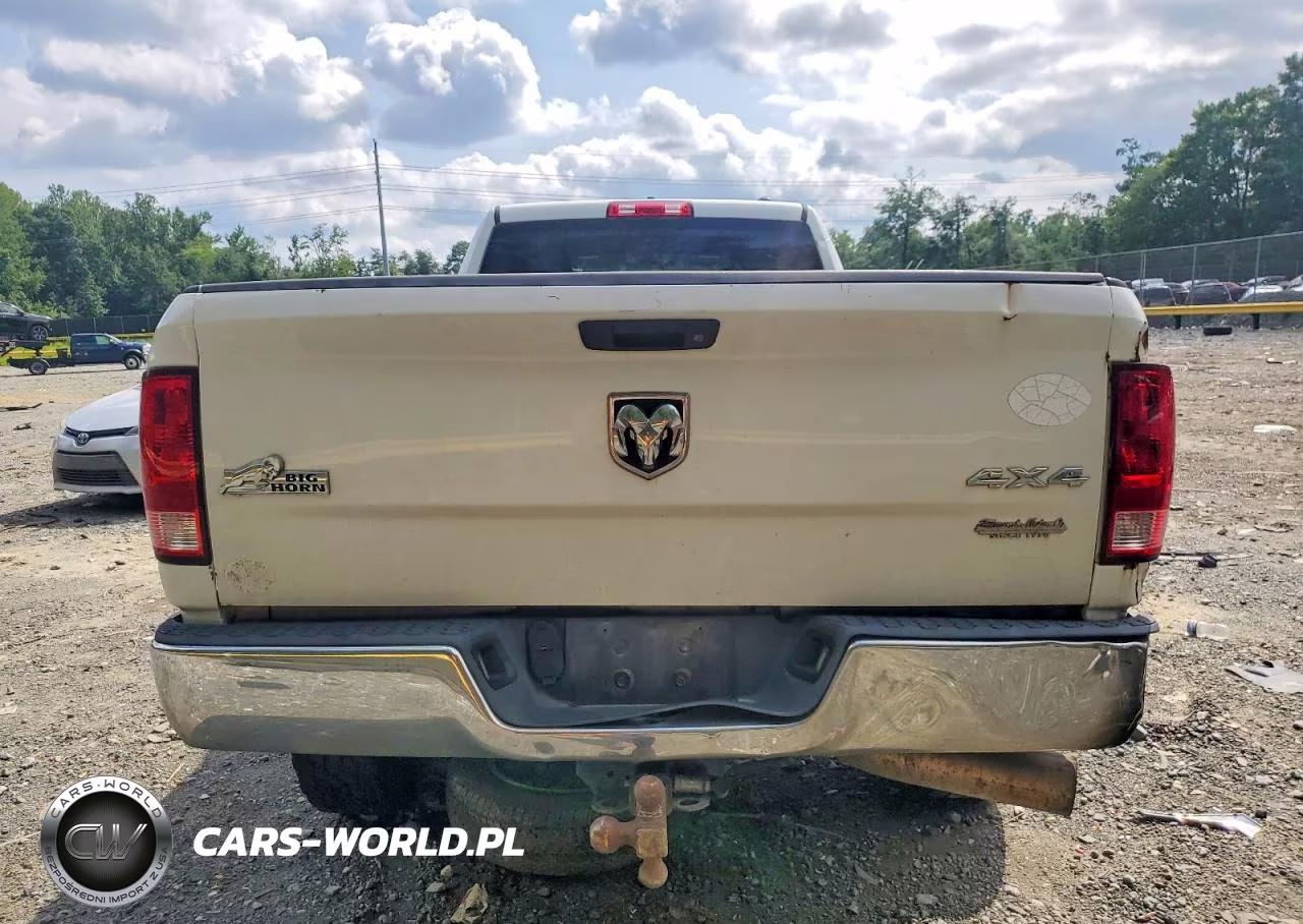 2011 Dodge Ram 3500 VIN:3D73Y3CL1BG572888 - 10