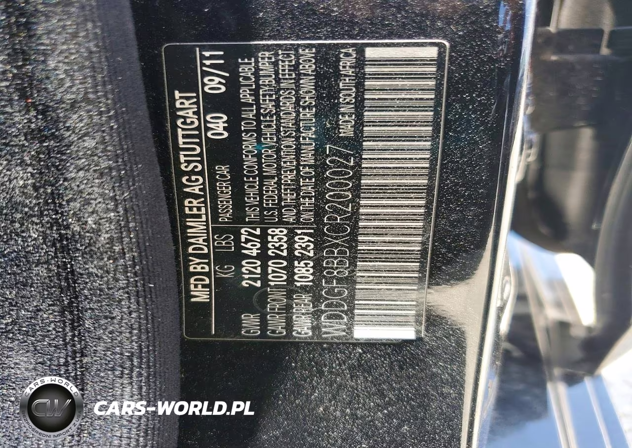 MERCEDES-BENZ C 300 VIN:WDDGF8BBXCR200027 - 12