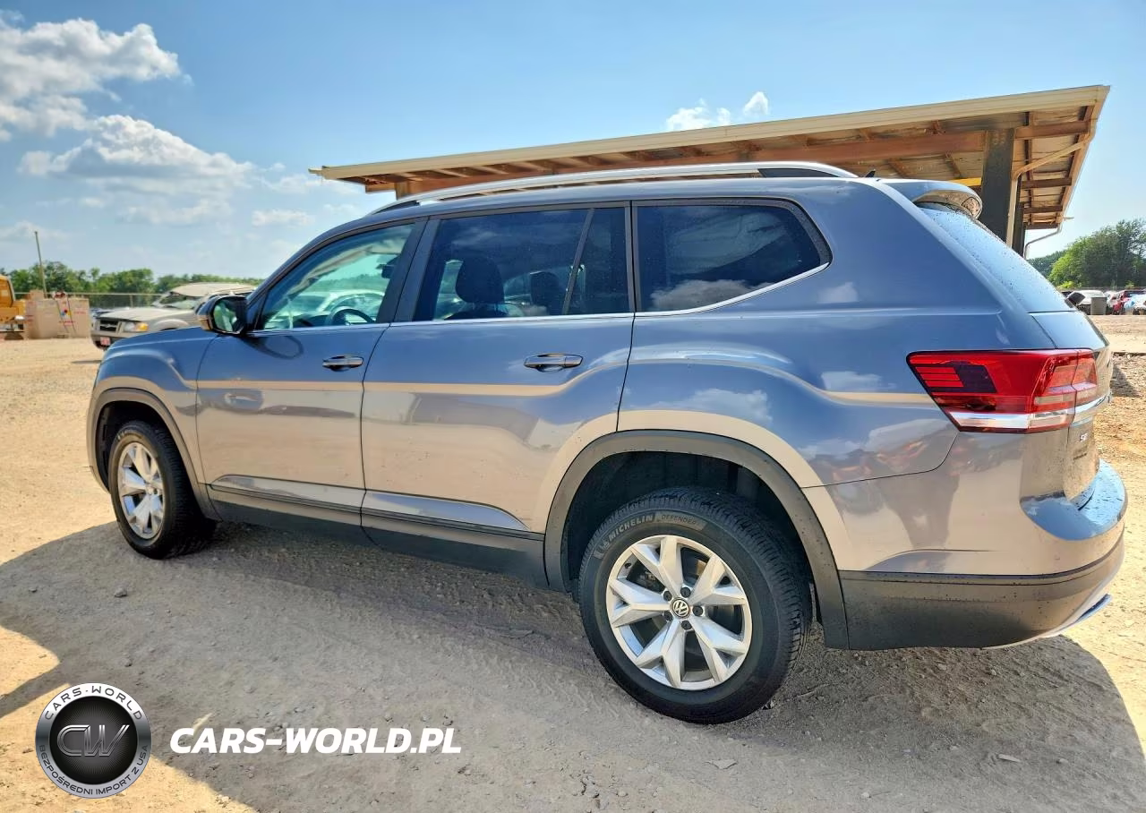 2018 Volkswagen Atlas Se VIN:1V2CR2CA8JC571849 - 2