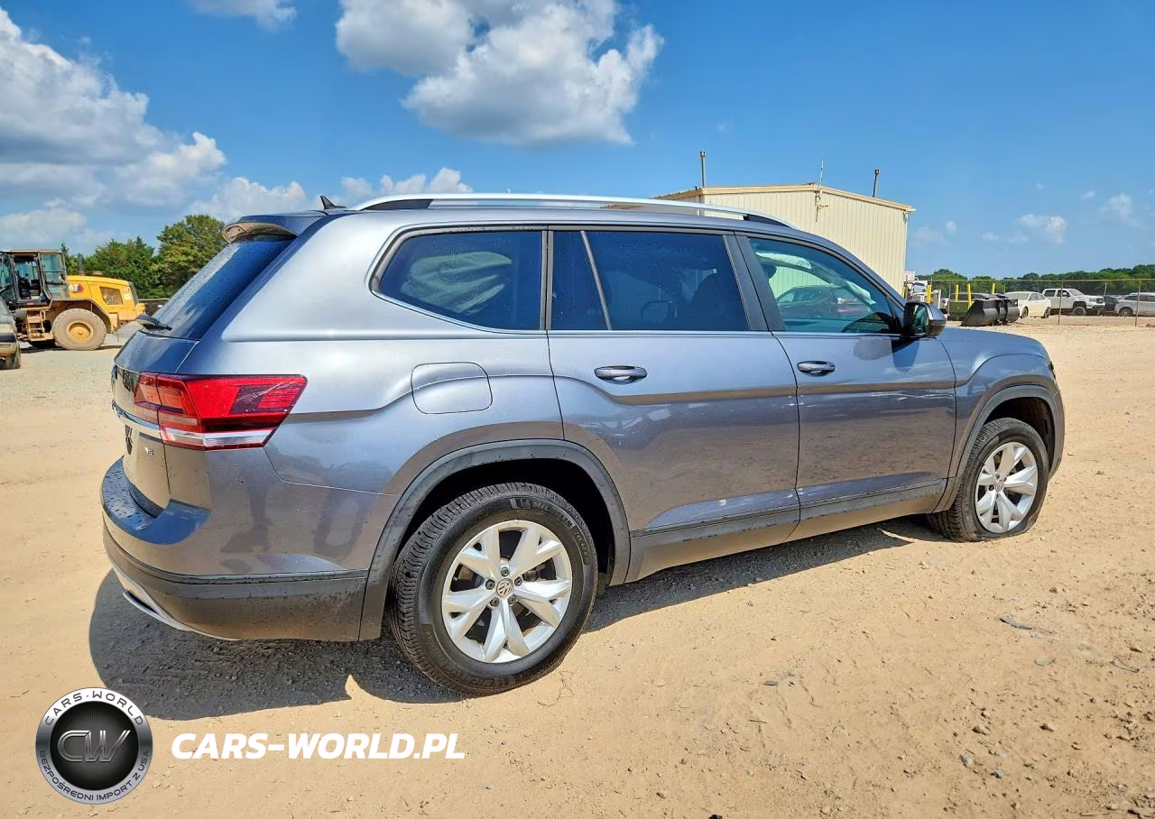 2018 Volkswagen Atlas Se VIN:1V2CR2CA8JC571849 - 3