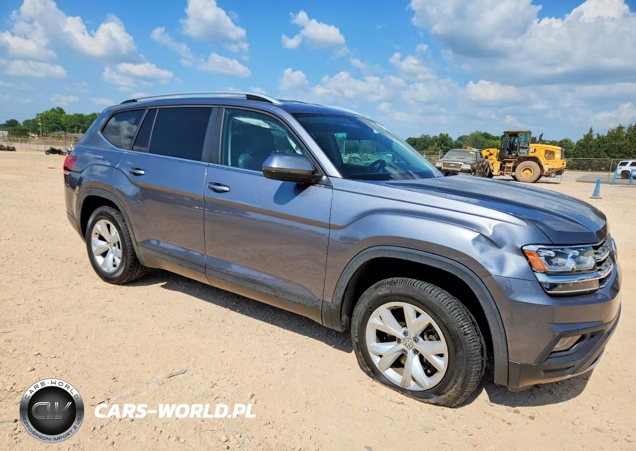 2018 Volkswagen Atlas Se VIN:1V2CR2CA8JC571849 - 4