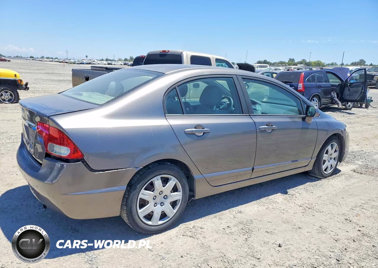 2009 Honda Civic Lx VIN:1HGFA165X9L028188 - 3