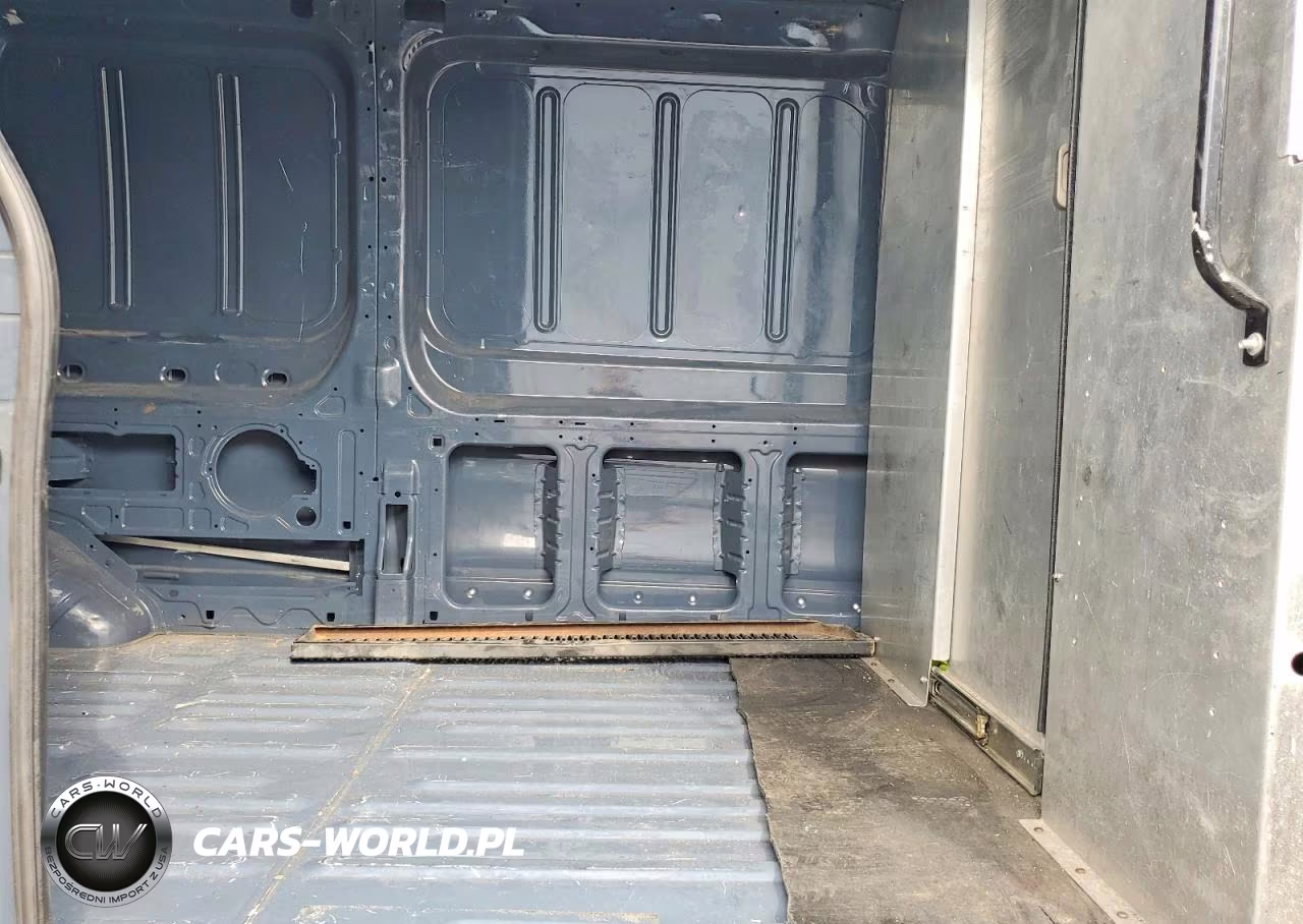 2019 Ford Transit 250 Delivery Van VIN:1FTYR3XM8KKB32885 - 11