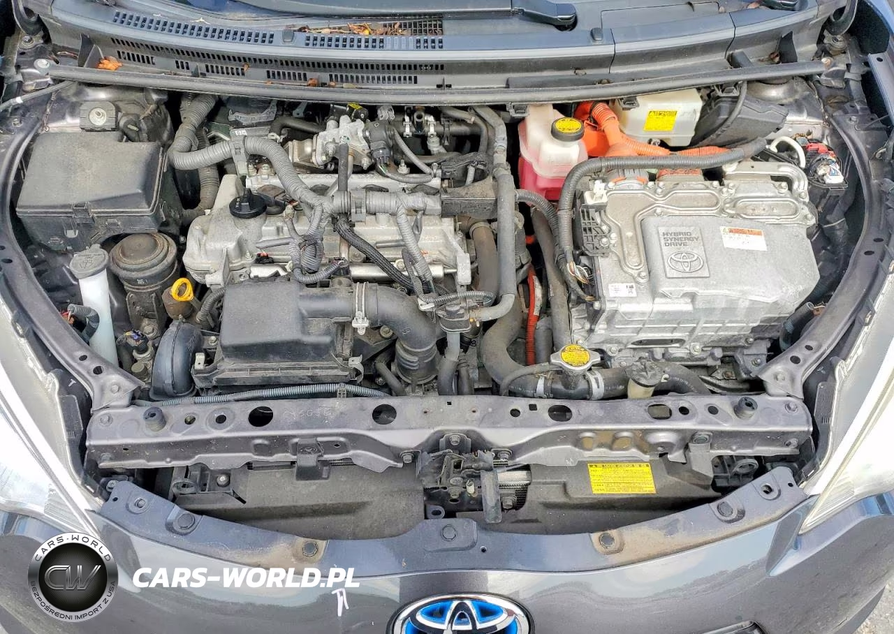 2014 Toyota Prius C Two VIN:JTDKDTB34E1560496 - 11
