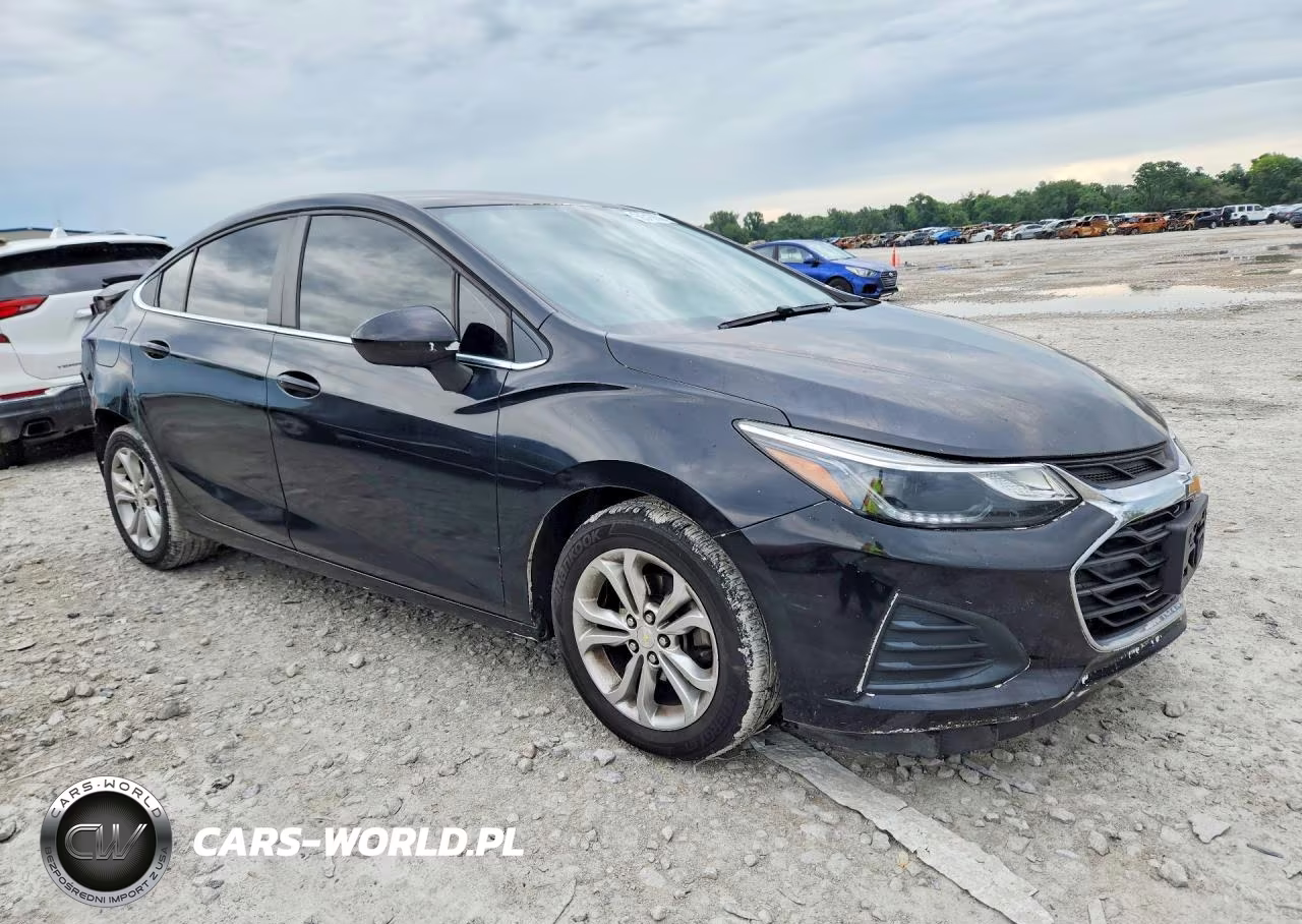 2019 Chevrolet Cruze Lt VIN:1G1BE5SM0K7146537 - 4